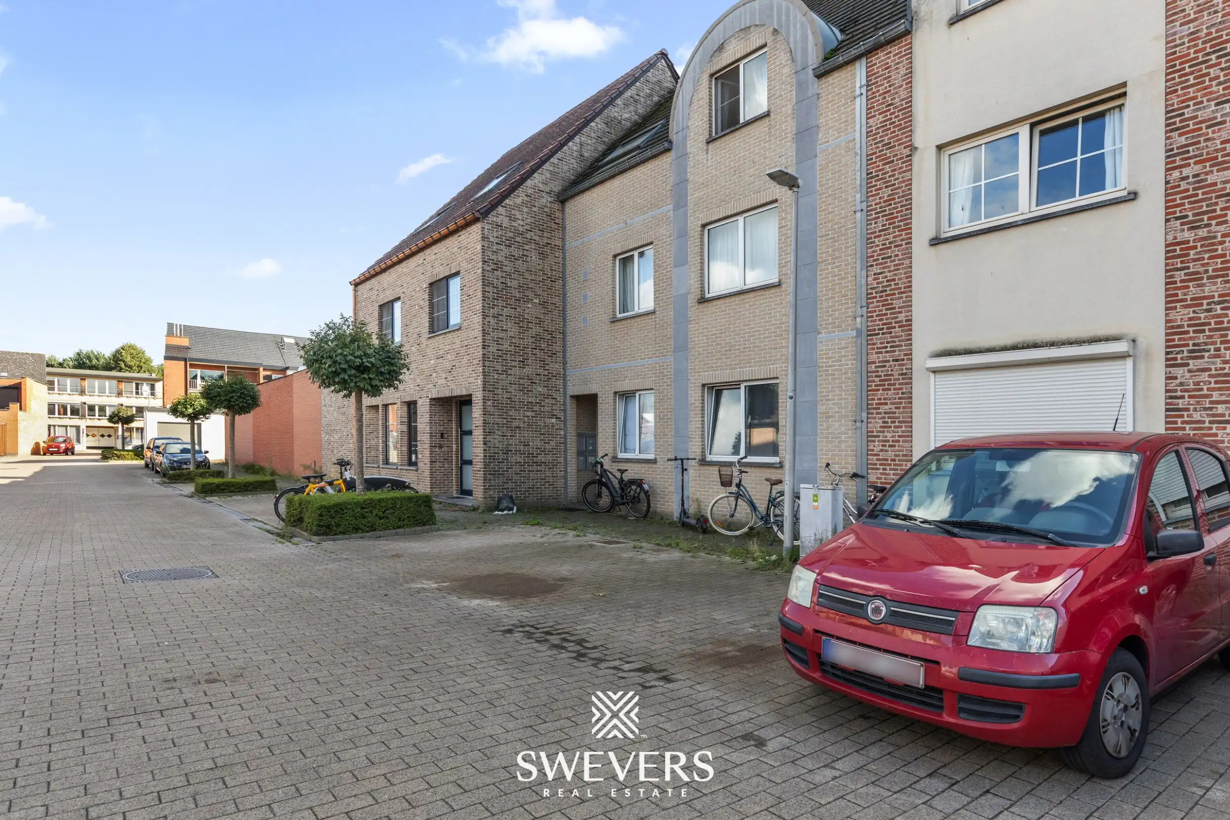 Lichtrijk duplexappartement met 1 slaapkamer, garage en kelderberging in Heilig-Hartwijk Hasselt foto 23