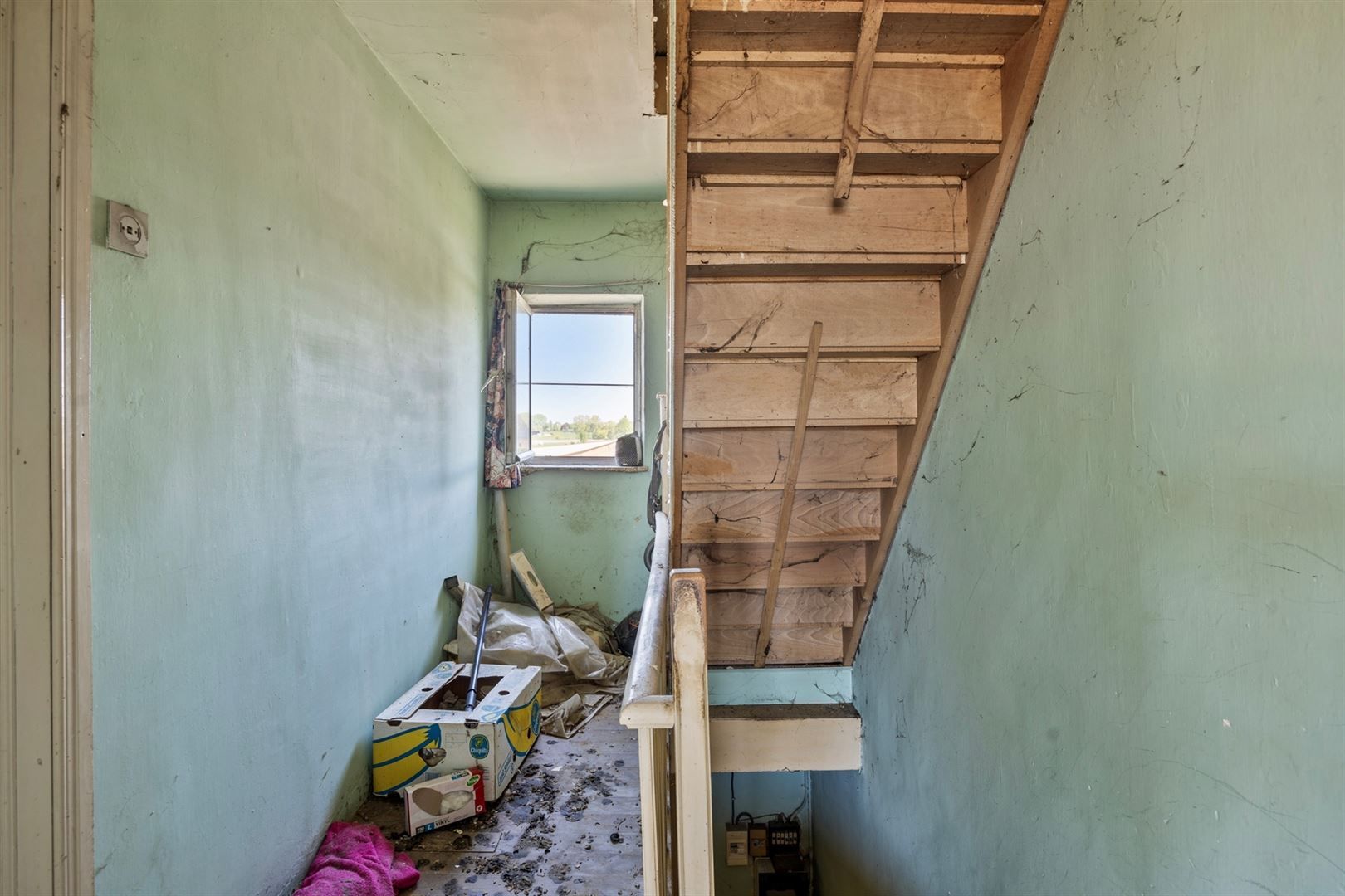 Te renoveren woning in Herk-De-Stad foto 16