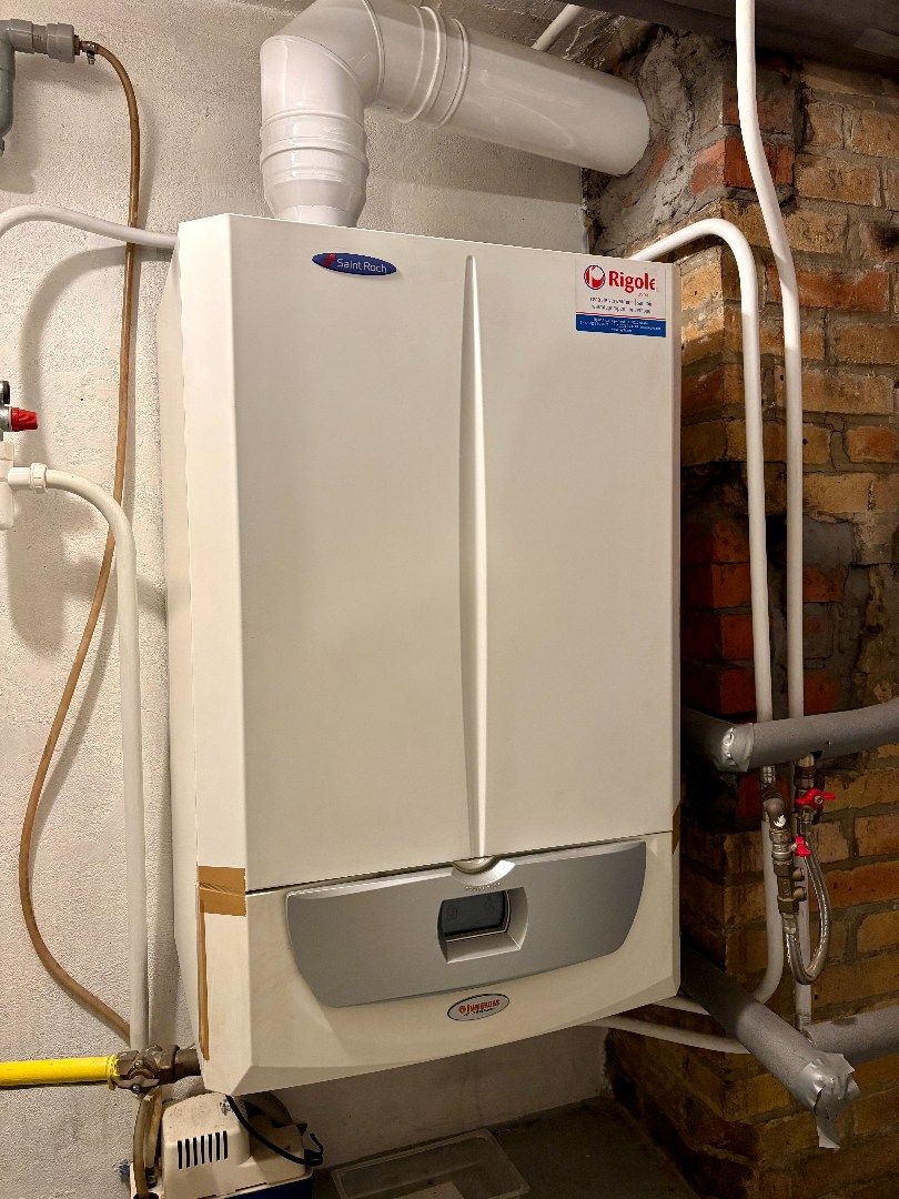 Ruime half openbebouwing met grote garage, 3 slks met mogelijkheid tot 5 slks. foto 18