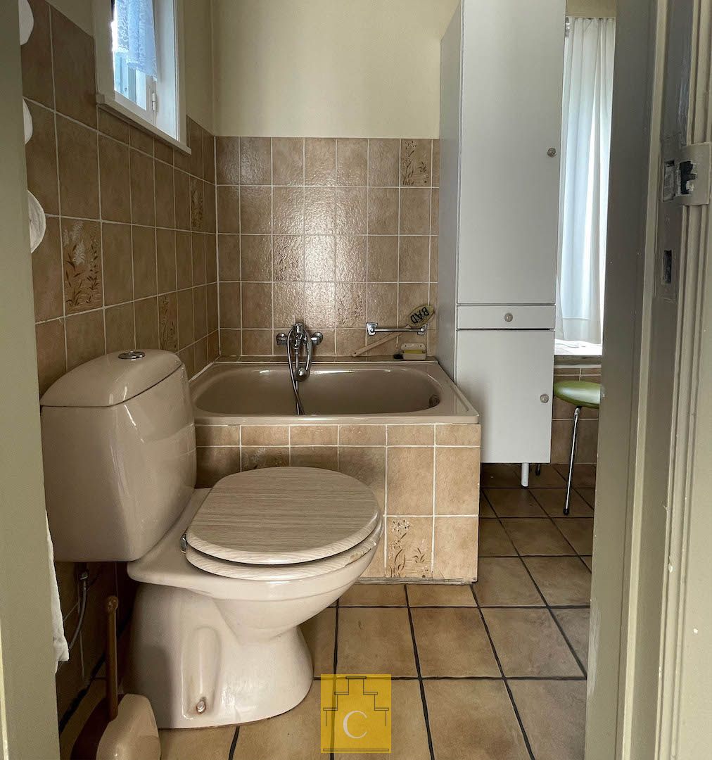 Bungalowwoning op topligging met zicht over de velden foto 18