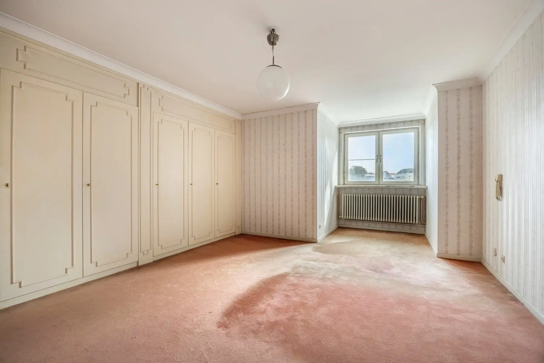 Karaktervolle villa met uitzonderlijk veel ruimte en tal van mogelijkheden foto 13