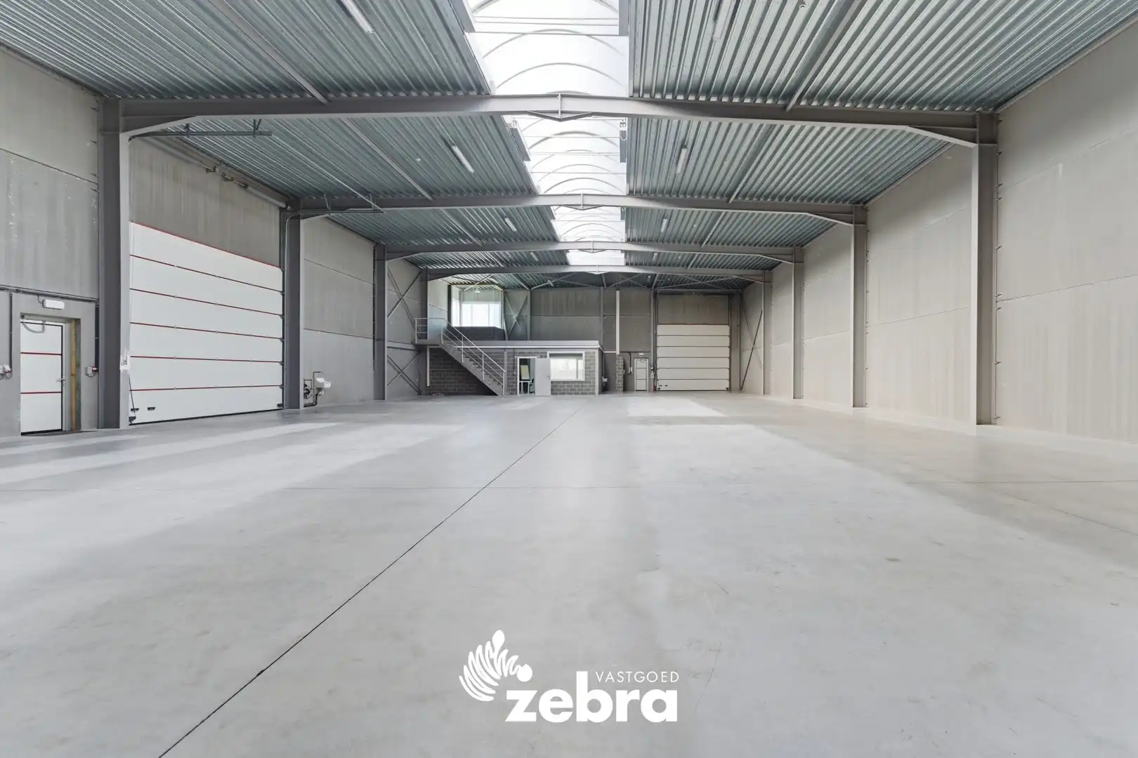 Recent bedrijfsgebouw op gunstige ligging te Roeselare! foto 8