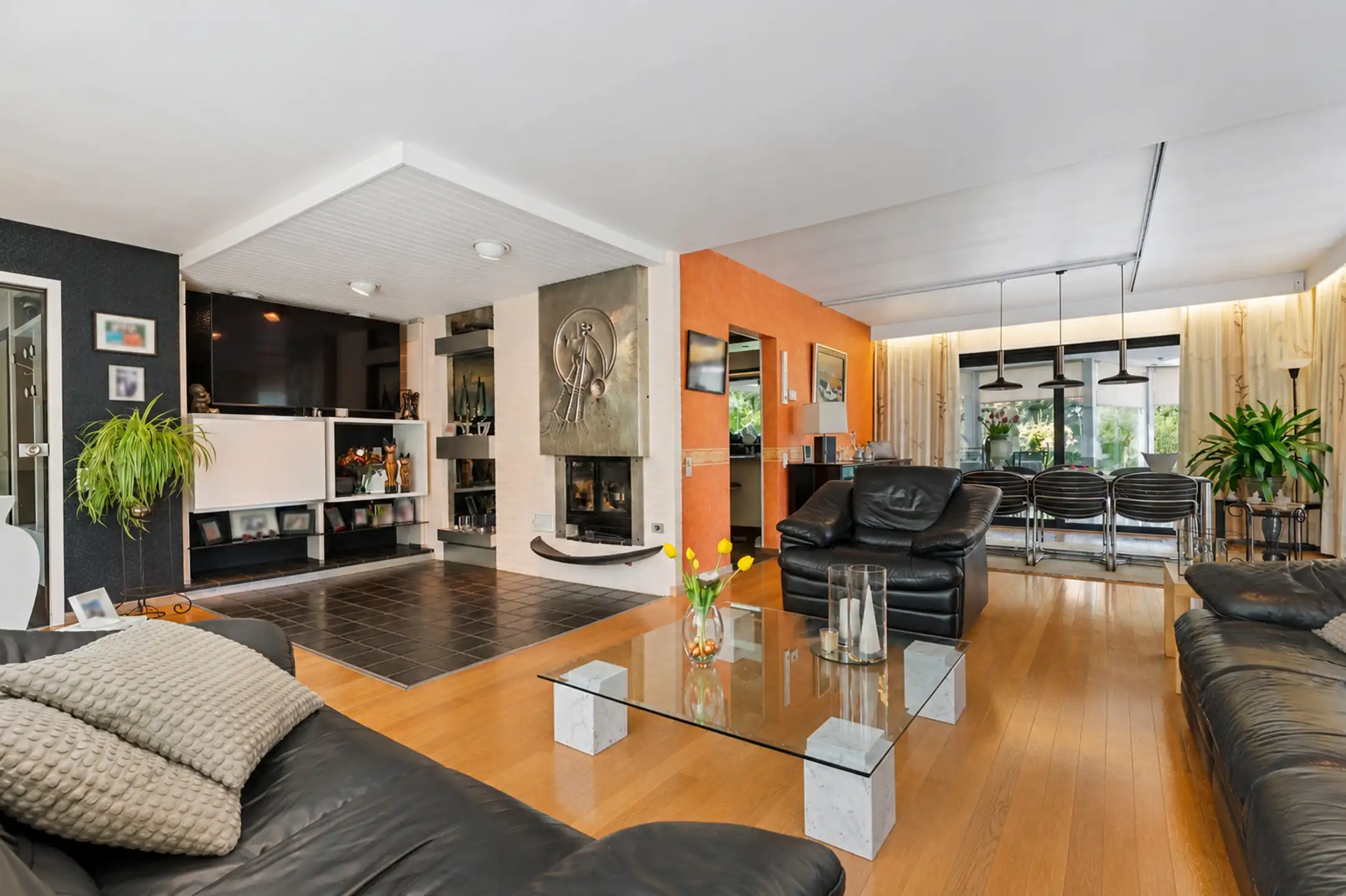 Verrassend eigentijdse woning inclusief bouwgrond foto 13