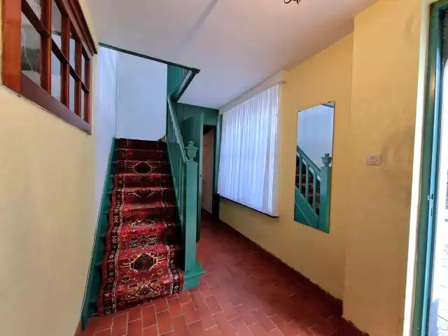 Rijwoning met trapgevel foto 11