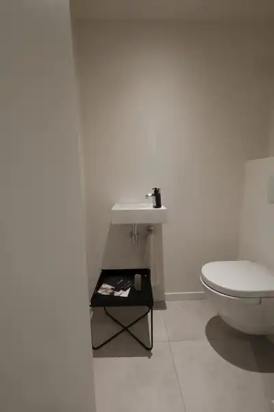 Prachtig gemeubeld luxeappartement met twee slaapkamers gelegen in dé winkelstraat van Hasselt foto 24