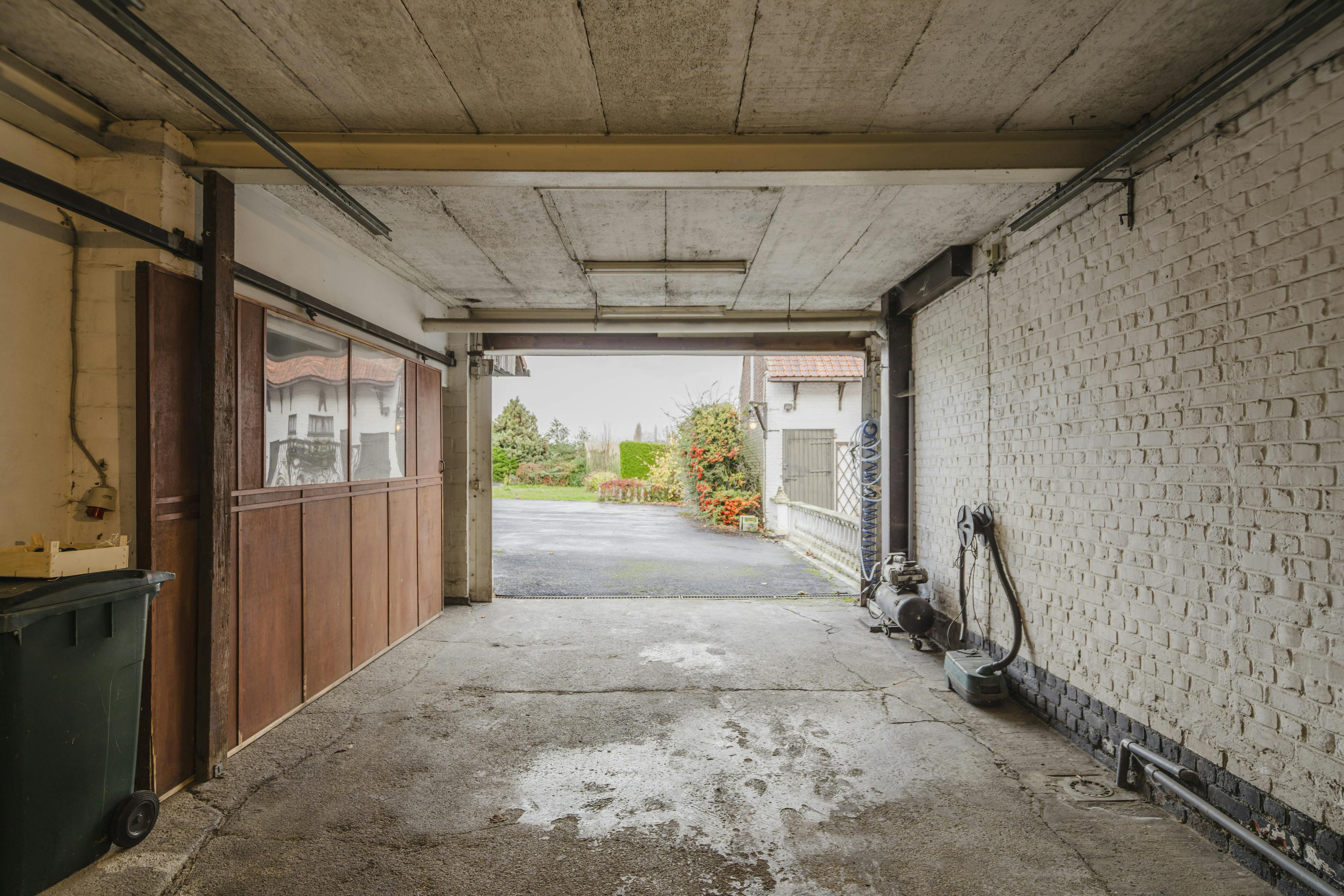 Te renoveren gezinswoning te koop Aalbeke/Kortrijk foto 11