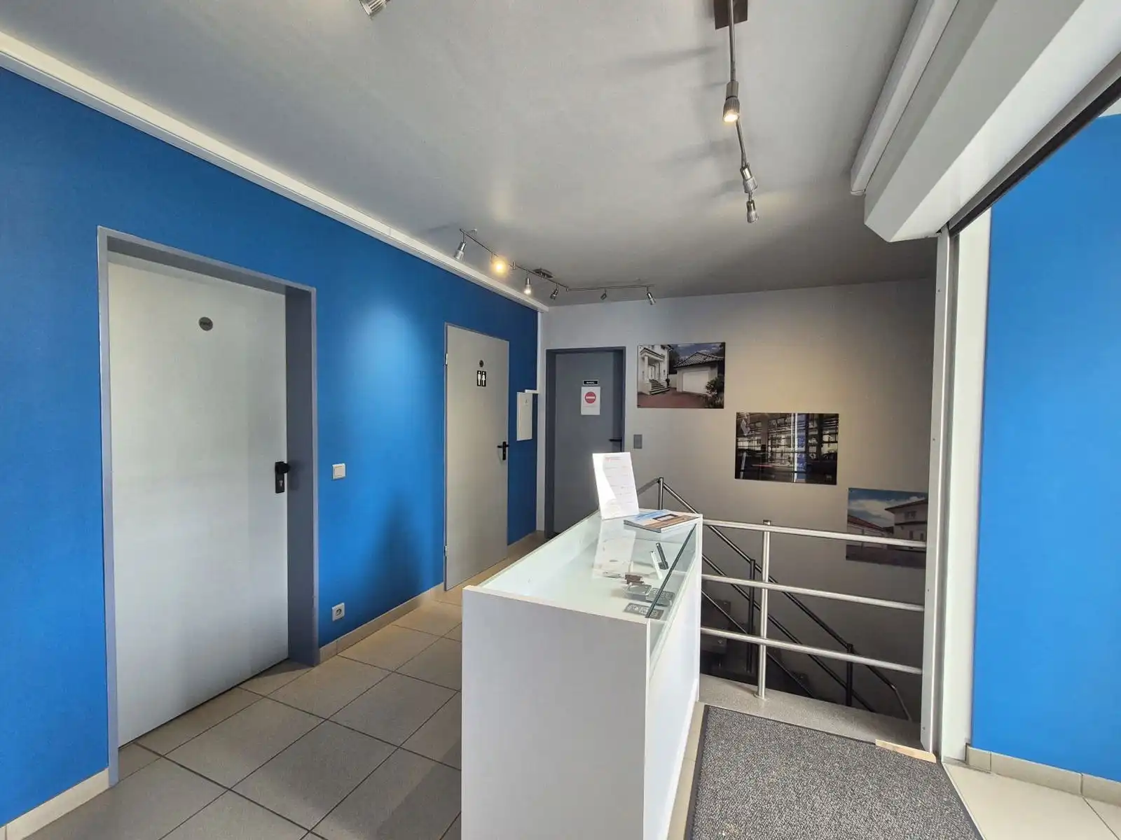 Opslag/werkplaats van 1000 m² met bijkomende kantoorruimte foto 13