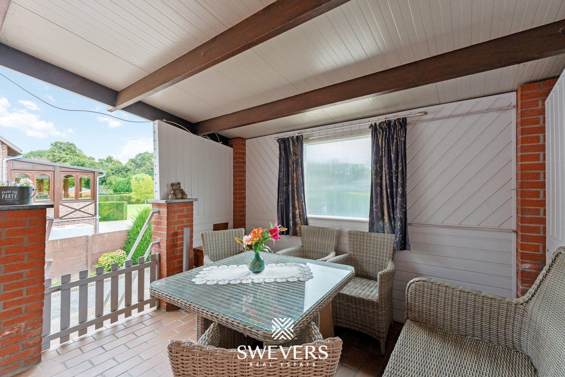 Verzorgde open bebouwing met grote tuin in Borgloon foto 24