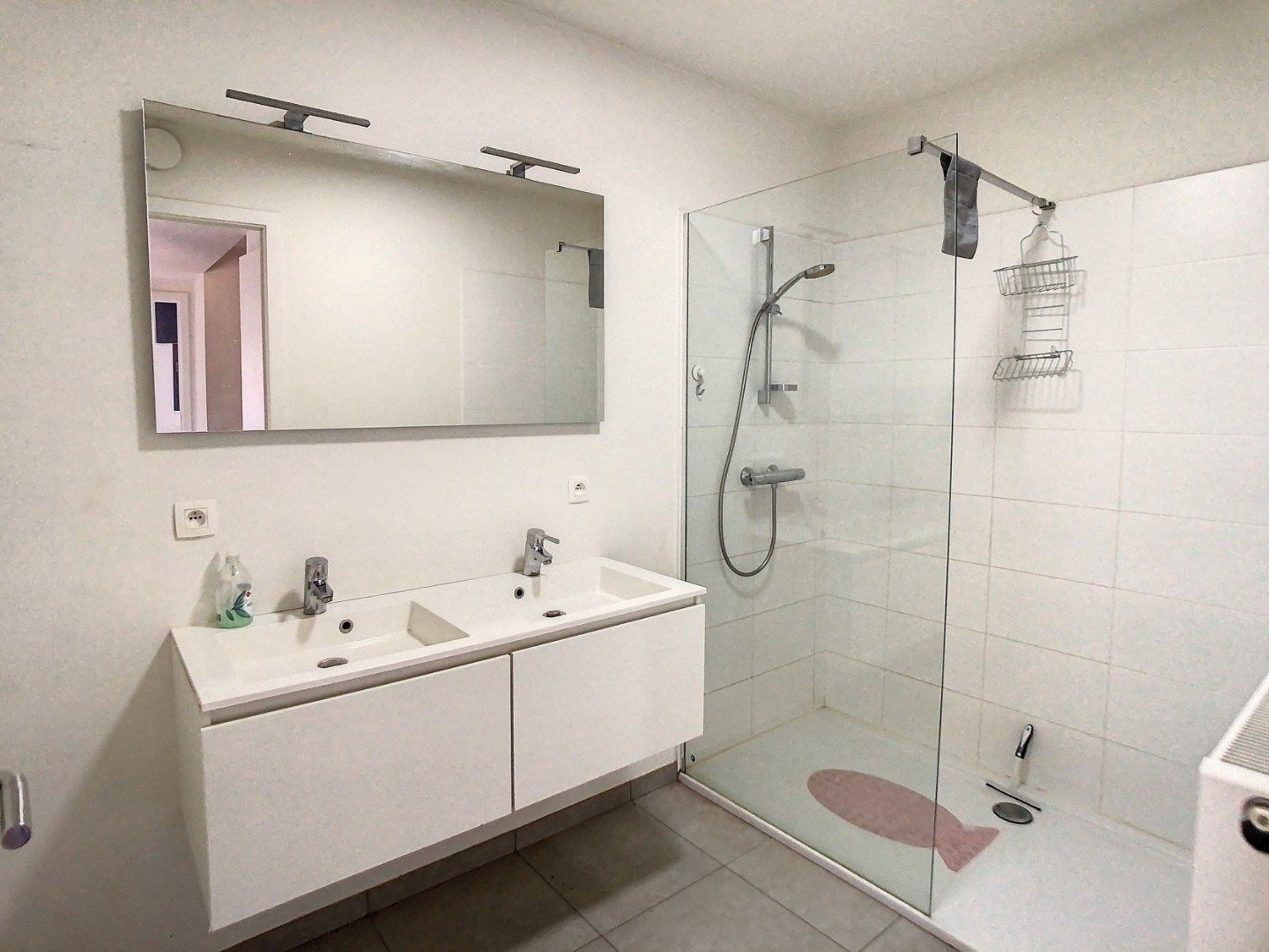 Recente woning met 3 slaapkamers, berging, carport en tuin te Tongeren foto 6