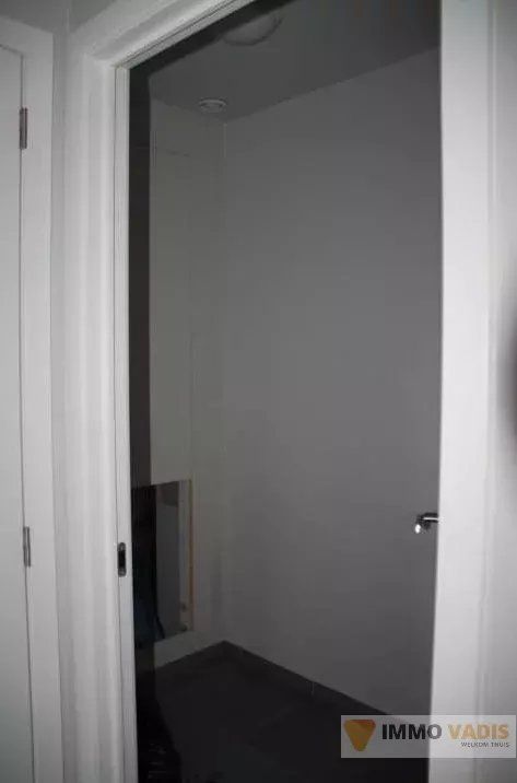 Modern appartement met inpandig terras foto 8