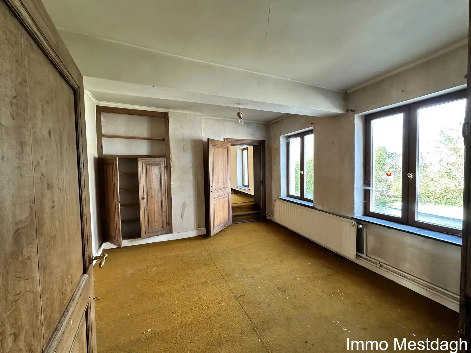 Uniek Herenhuis met tuin & garage in het centrum foto 11