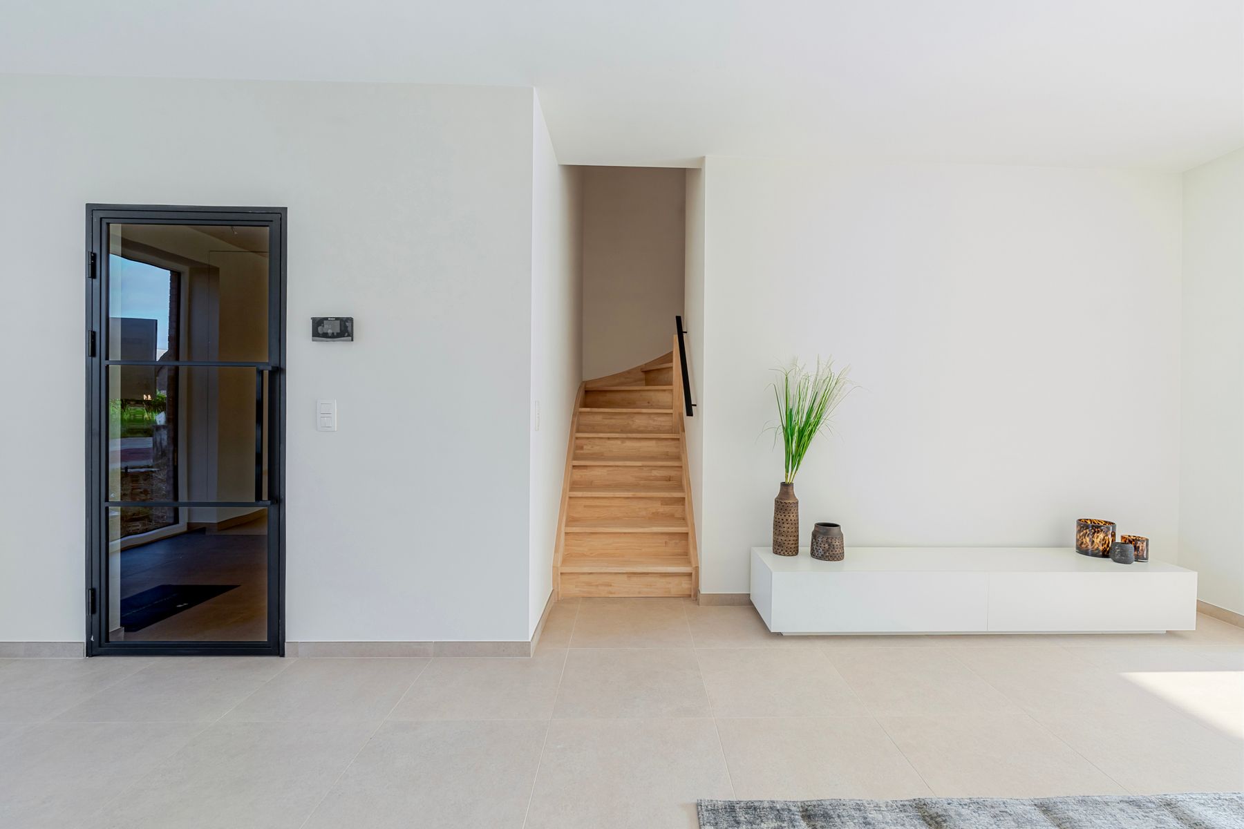 Tijdloze, gesloten woning foto 9