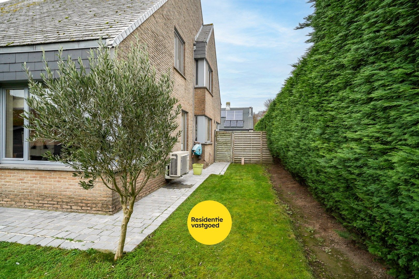 Alleenstaande woning in rustige woonwijk te Oostende (Stene) foto 23