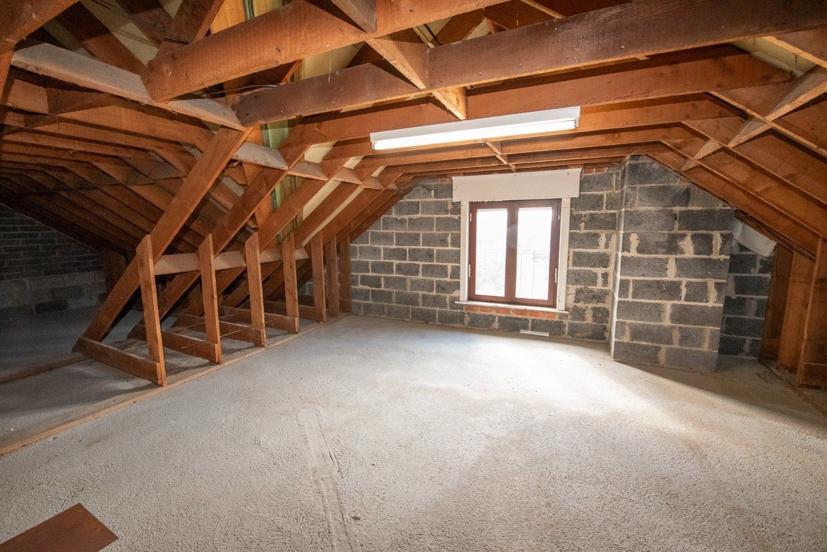 Halfopen woning op 860 m² met zuidgerichte tuin TE KOOP in Sint-Eloois-Vijve!! foto 11