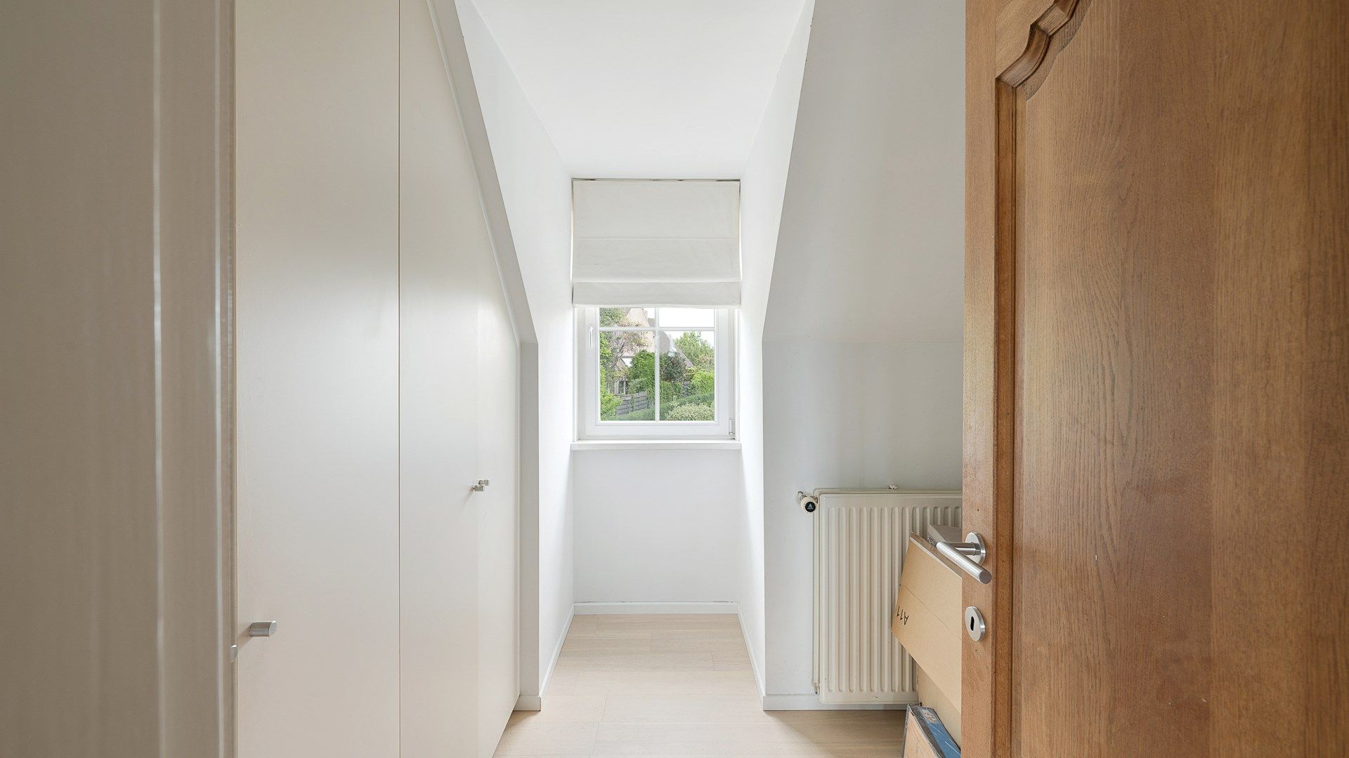 Residentieel gelegen villa op 916 m² grond  foto 24