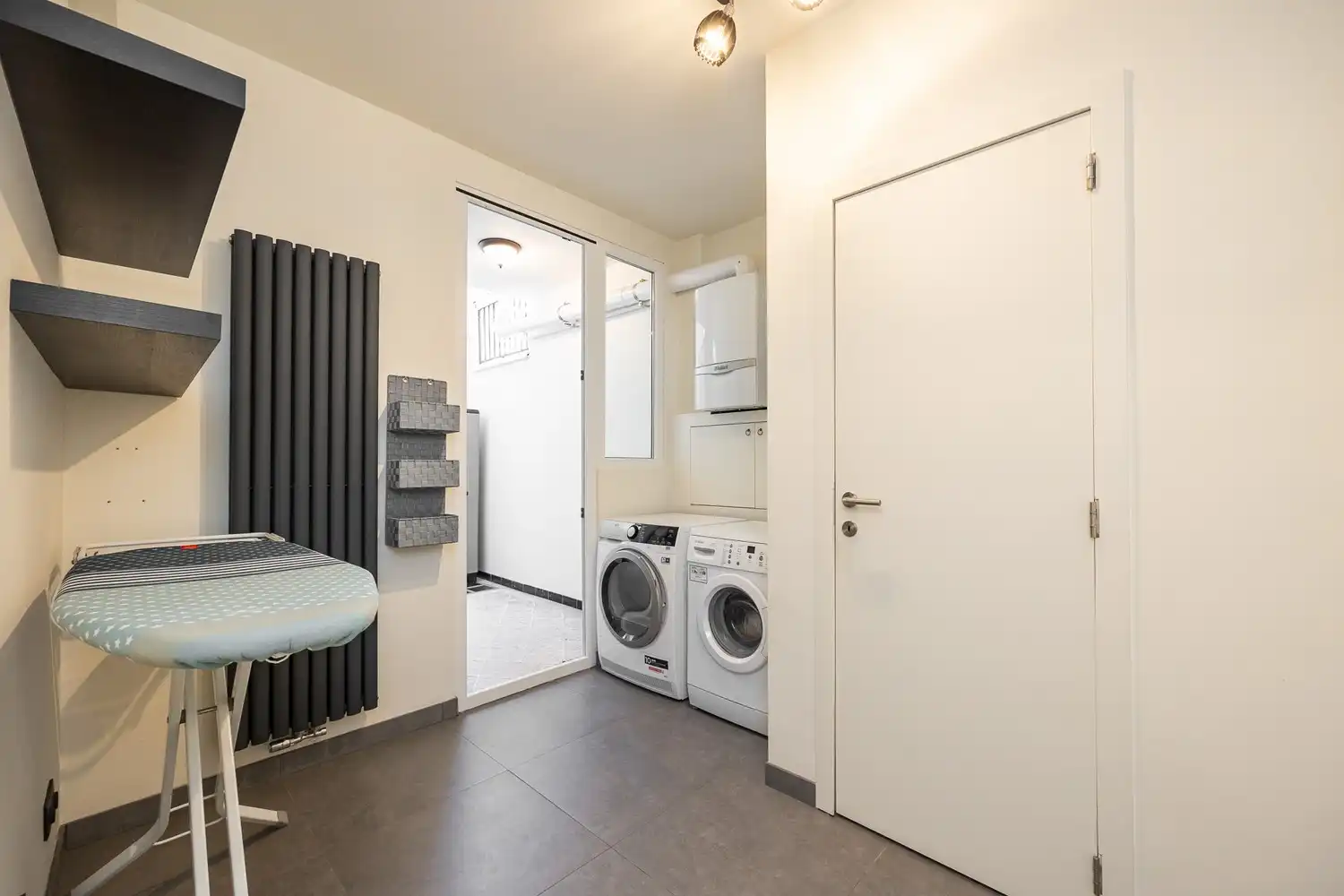 Royaal wonen in Borsbeek - 185 m² appartement met zonnig terras foto 15