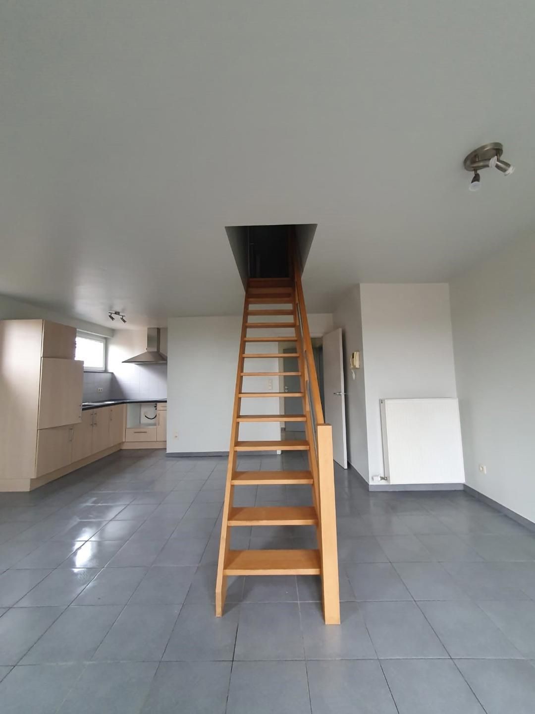 Duplex appartement met twee slaapkamers te huur in Morkhoven foto 3