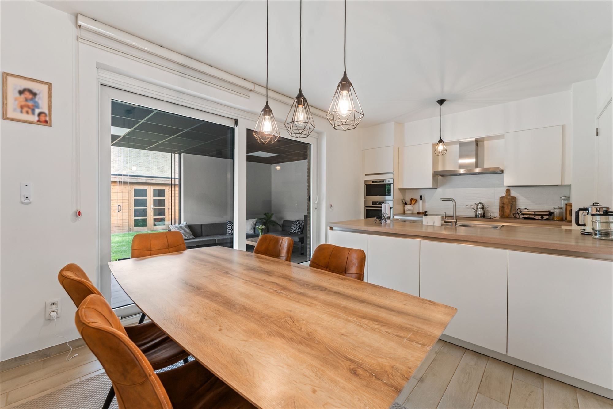 PRACHTIG AFGEWERKTE HOB MET 3 SLAAPKAMERS OP EEN PERCEEL VAN 3A50CA TE BERINGEN CENTRUM foto 7