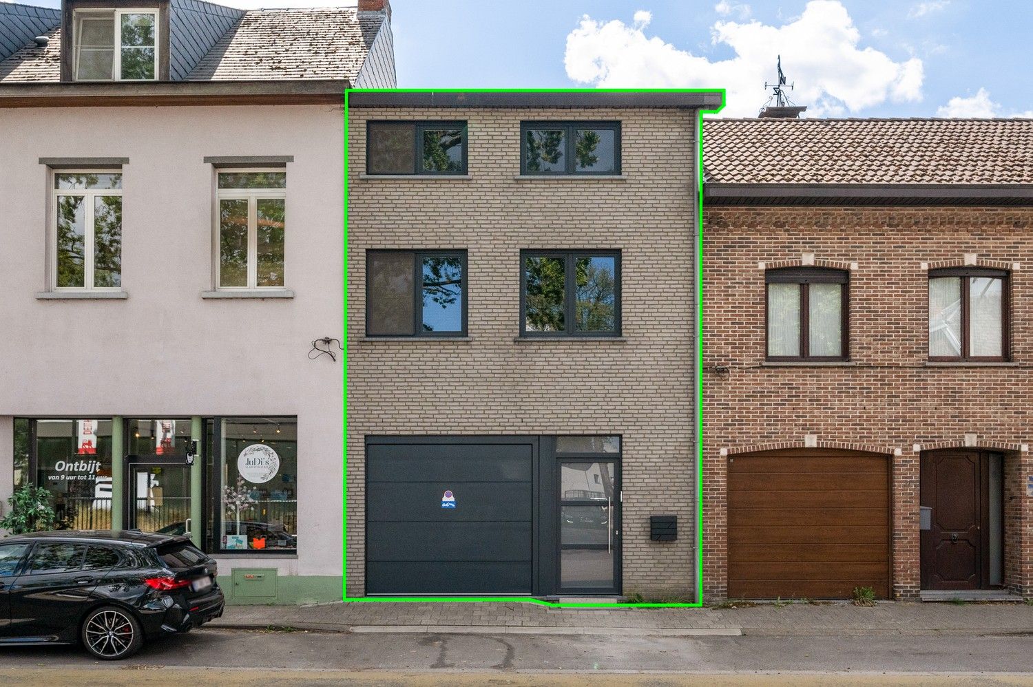Instapklare, stijlvol gerenoveerde woning met tuin in hartje Broechem foto 20