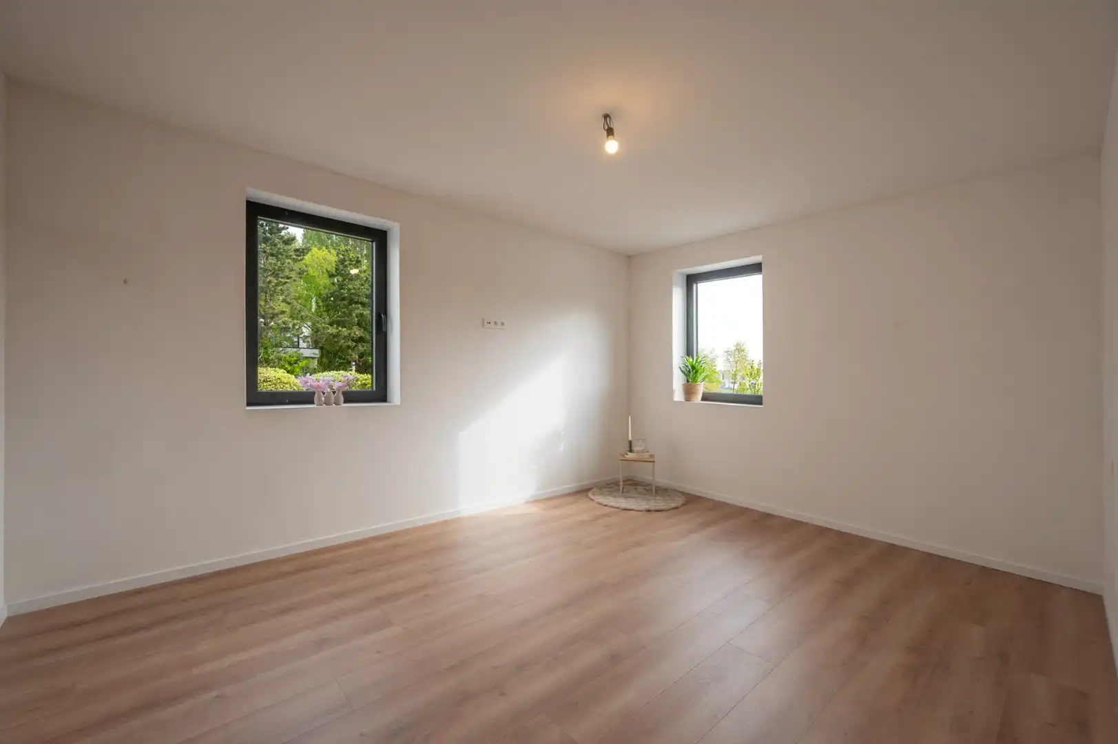 Wonen in alle rust, unieke koopkans midden het centrum in Sijsele (Damme). foto 10