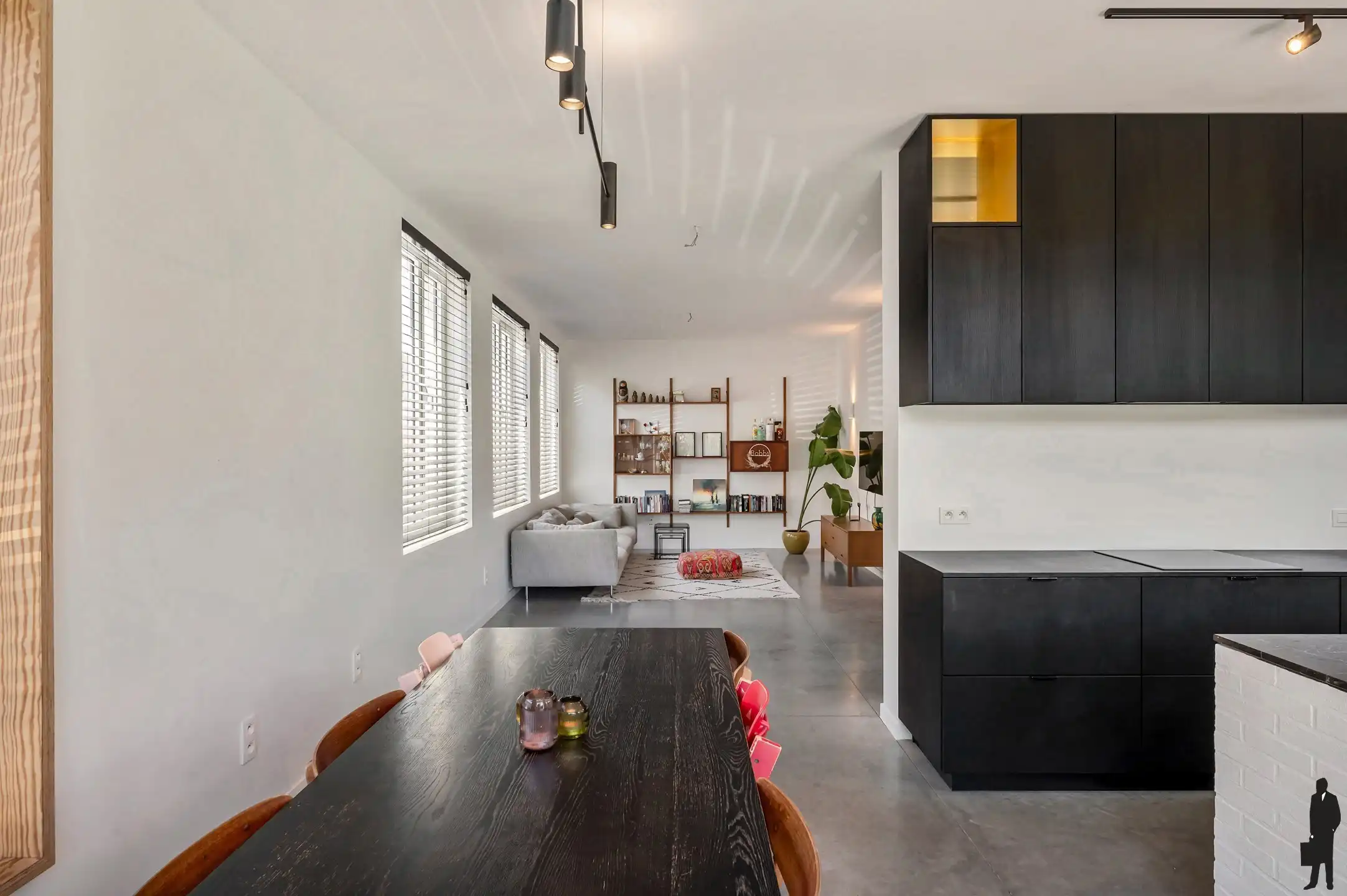 Moderne architecturale woning, gerenoveerd door Studio Noord, met oog voor detail en authenticiteit foto 13