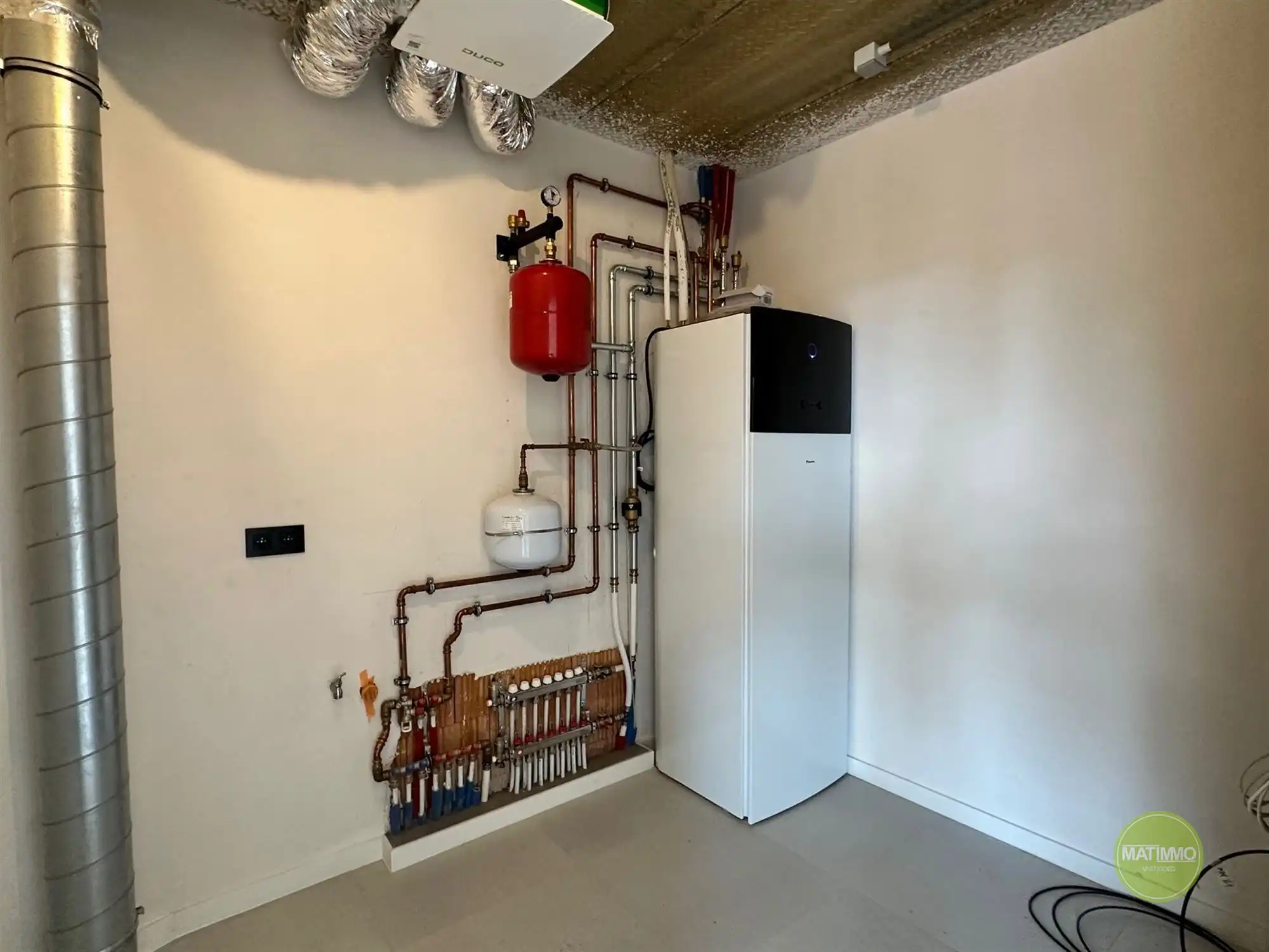 Stijlvol & nieuw duplex-appartement in Mol foto 9