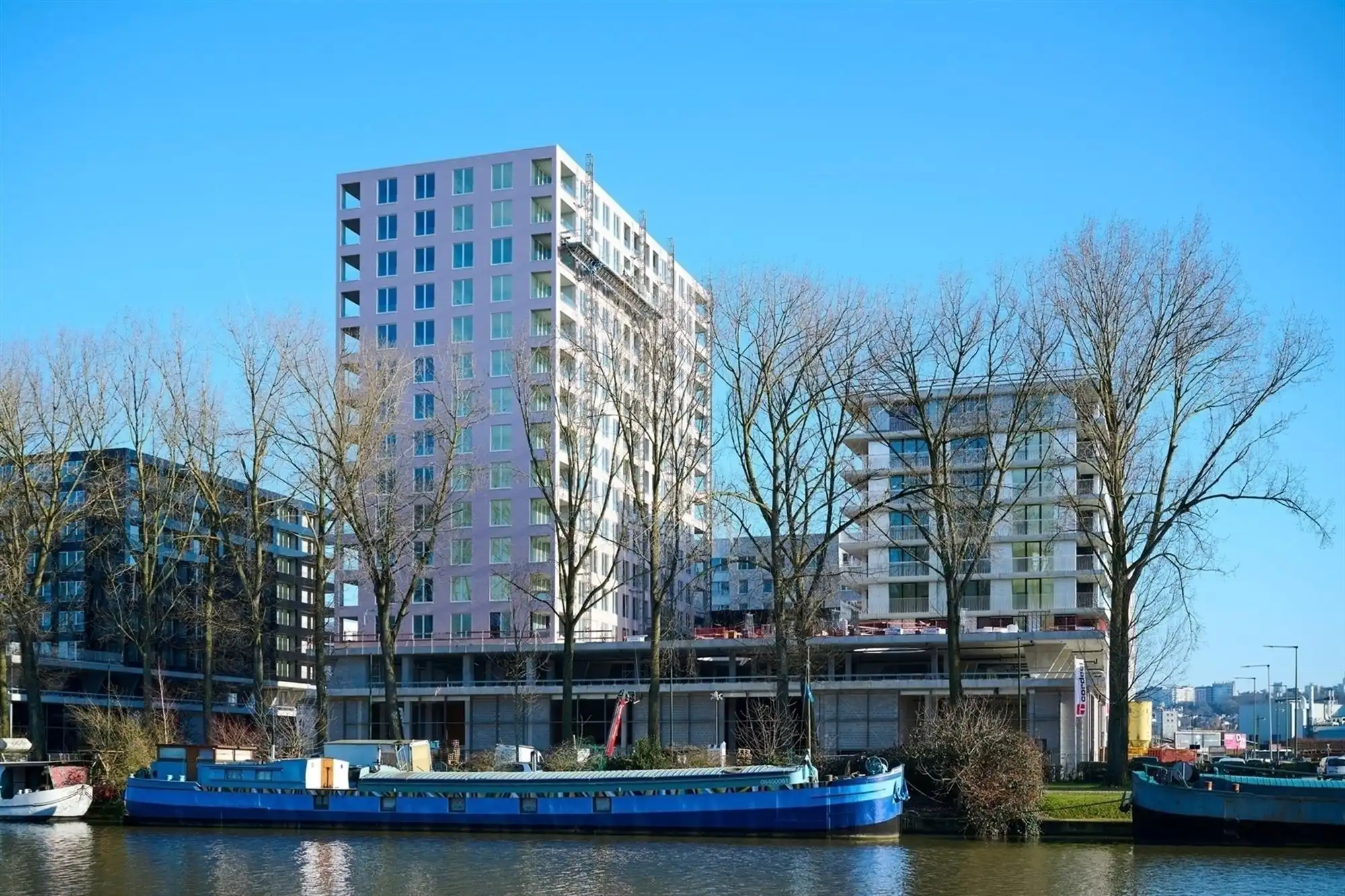 Nieuwbouw 2 slaapkamerappartement foto {{pictureIndex}}