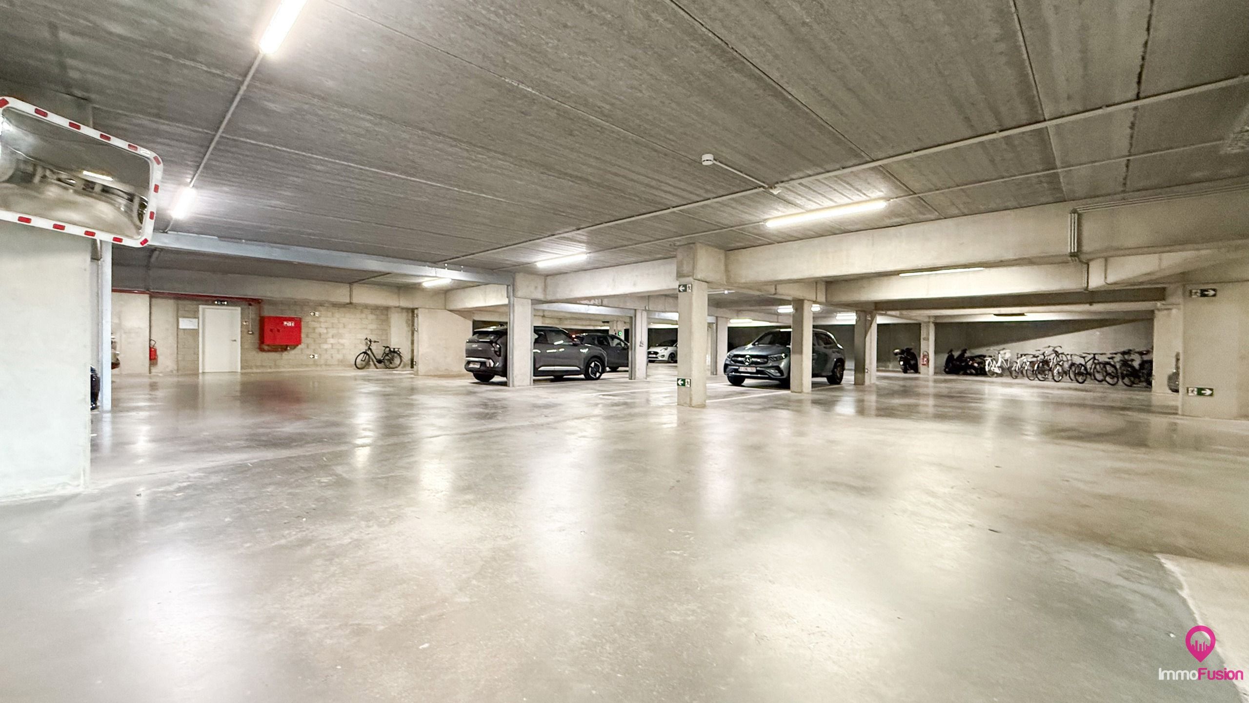 Luxueus nieuw appartement van 107m² met panoramisch terras!  foto 39