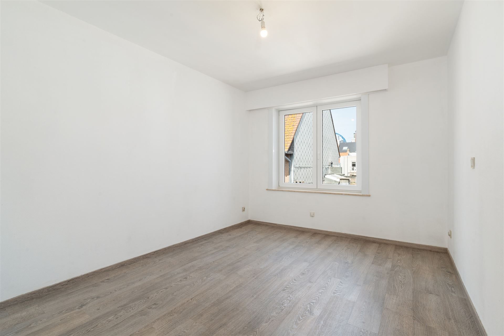 RECENT VERNIEUWD / 2 SLAAPKAMERS foto 6