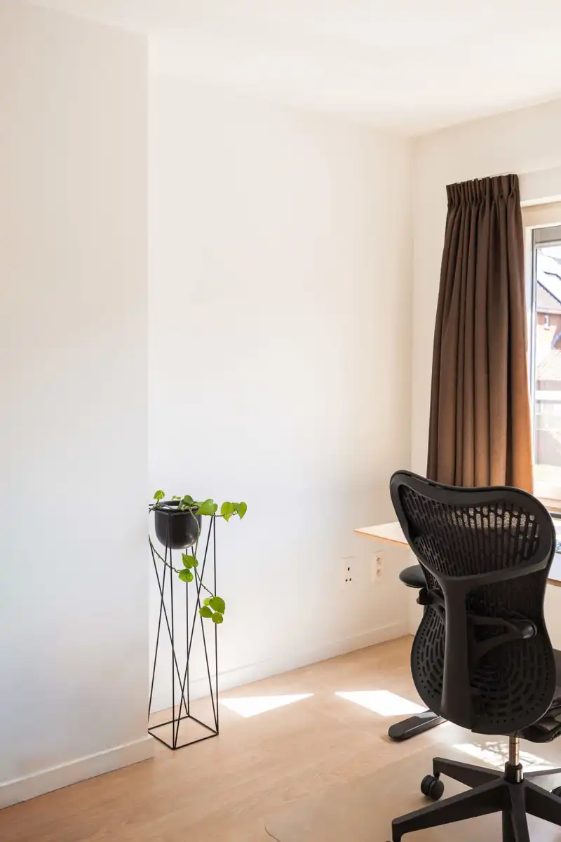 Gerenoveerde energiezuinige gezinswoning op een toplocatie foto 17