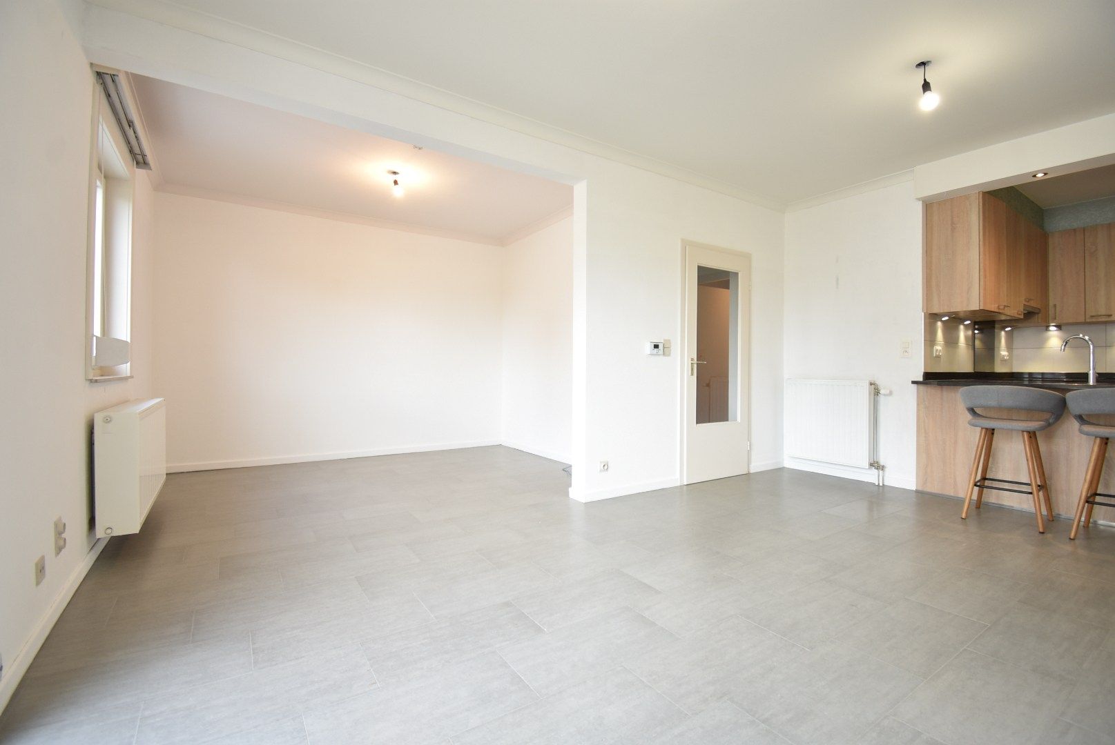 Appartement op de tweede verdieping met 2 slaapkamers in het centrum van Tongeren foto 3
