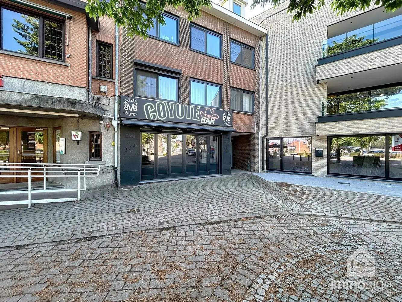 Ideale locatie voor jouw zaak in het hart van Hamont! foto 21