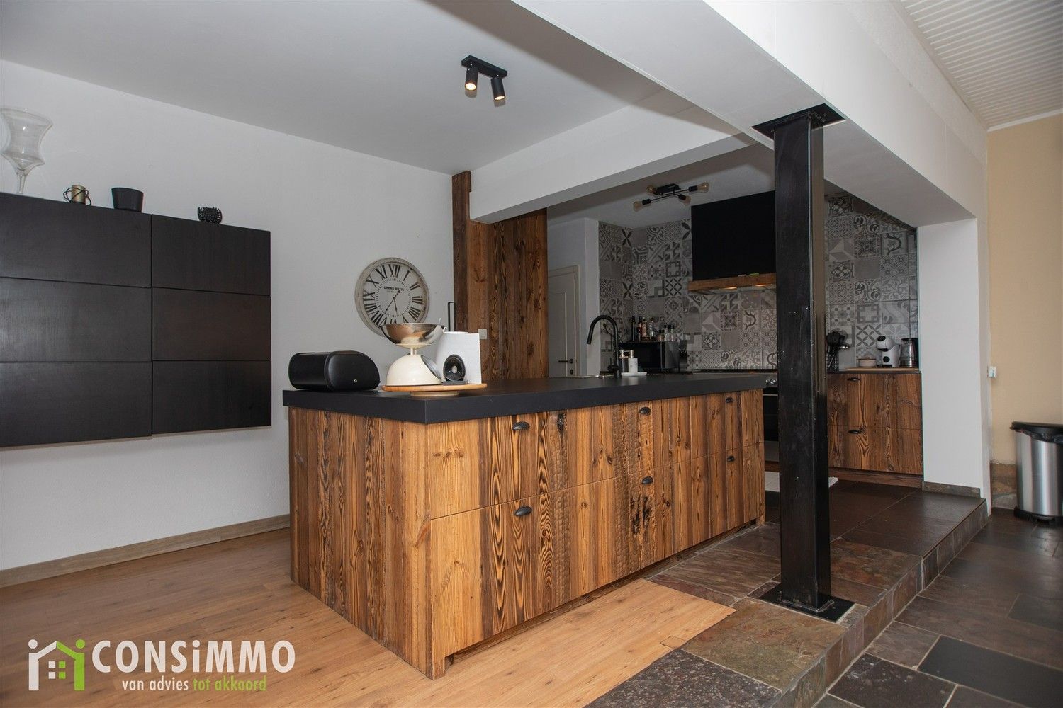 Karaktervolle, charmante woning met 4 slaapkamers in Maasmechelen-Opgrimbie foto 16