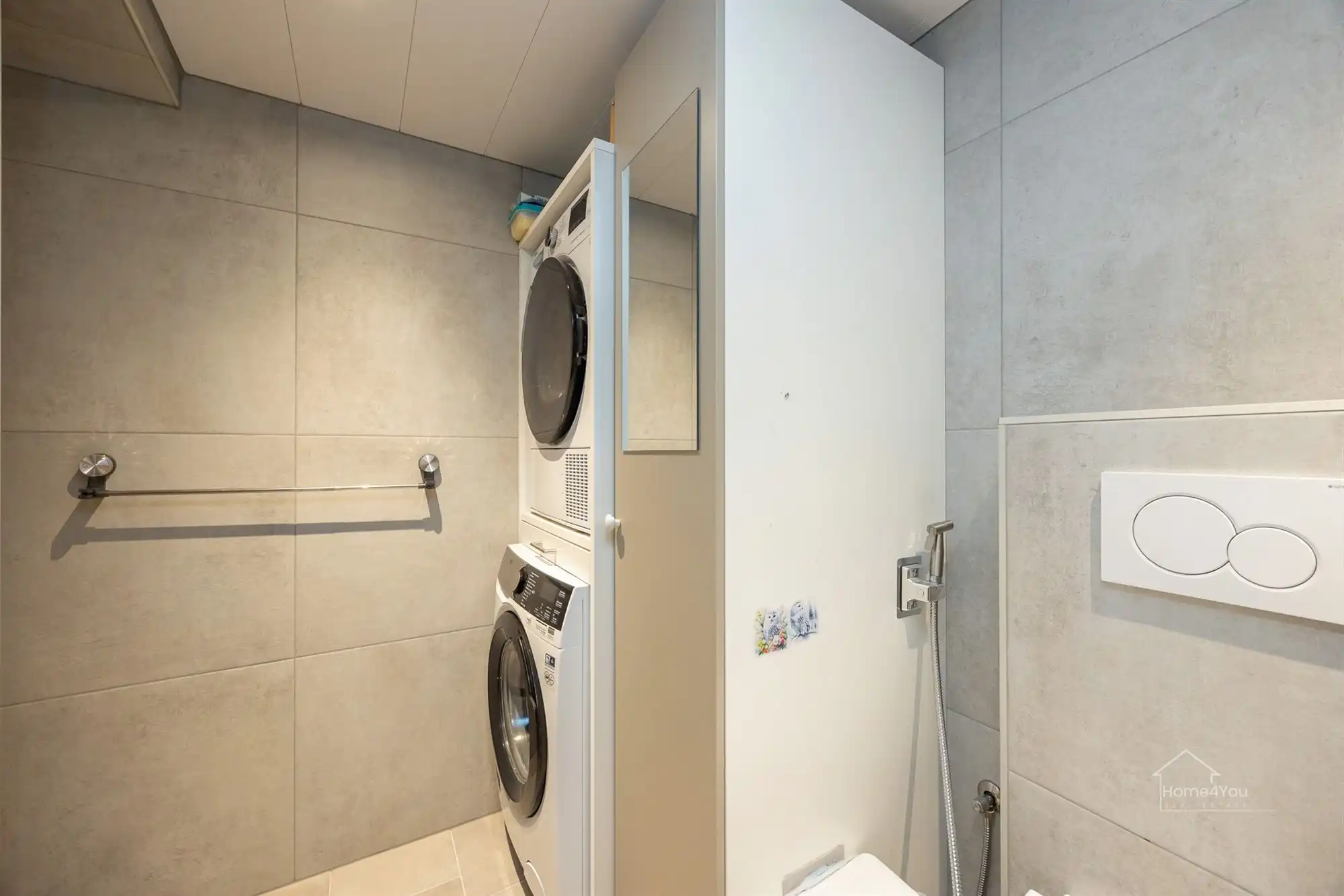 Gerenoveerde woning met vier slaapkamers in Merksem! foto 10