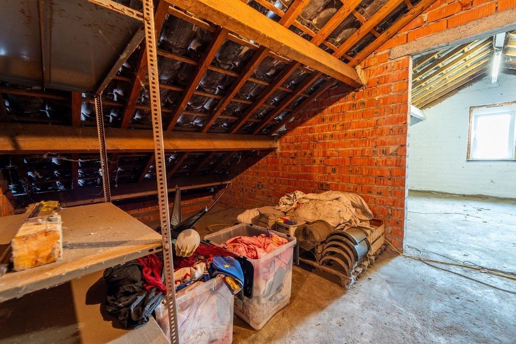 RUIME GELIJKVLOERSE WONING MET 3 SLAAPKAMERS, GARAGE EN RUIME TUIN TE HASSELT (KERMT) foto 34