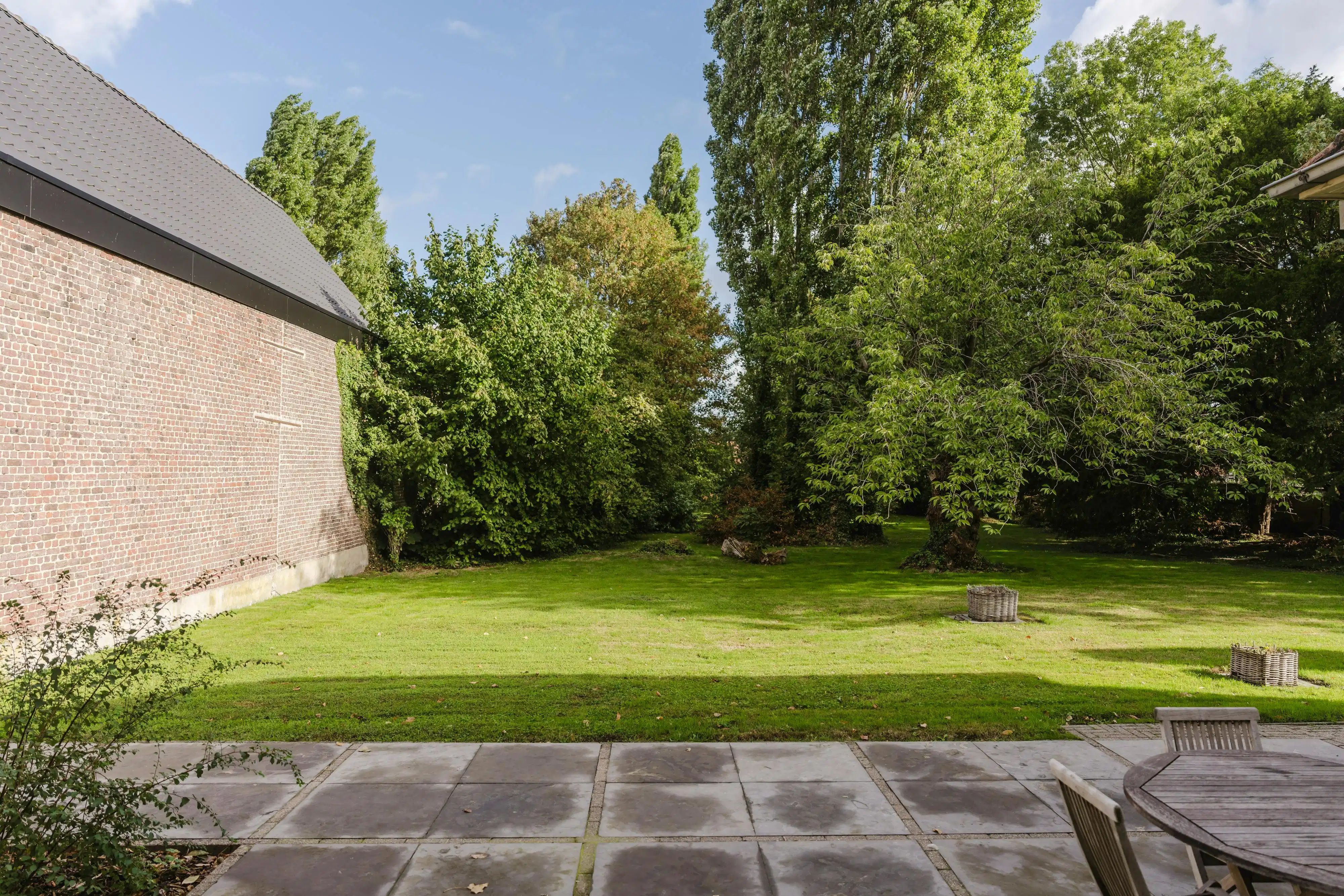 Karaktervolle pastorie met potentieel in Poesele foto 23