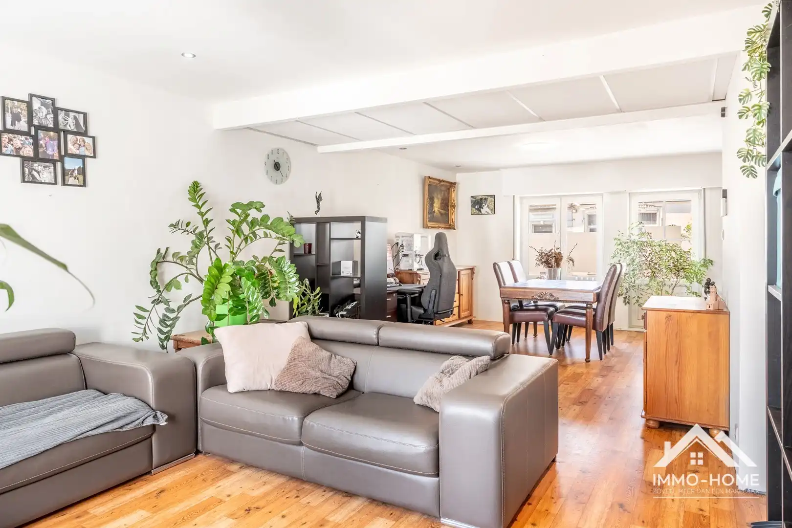 Instapklare woning met polyvalente ruimte en vrijstaande garage!  foto 14