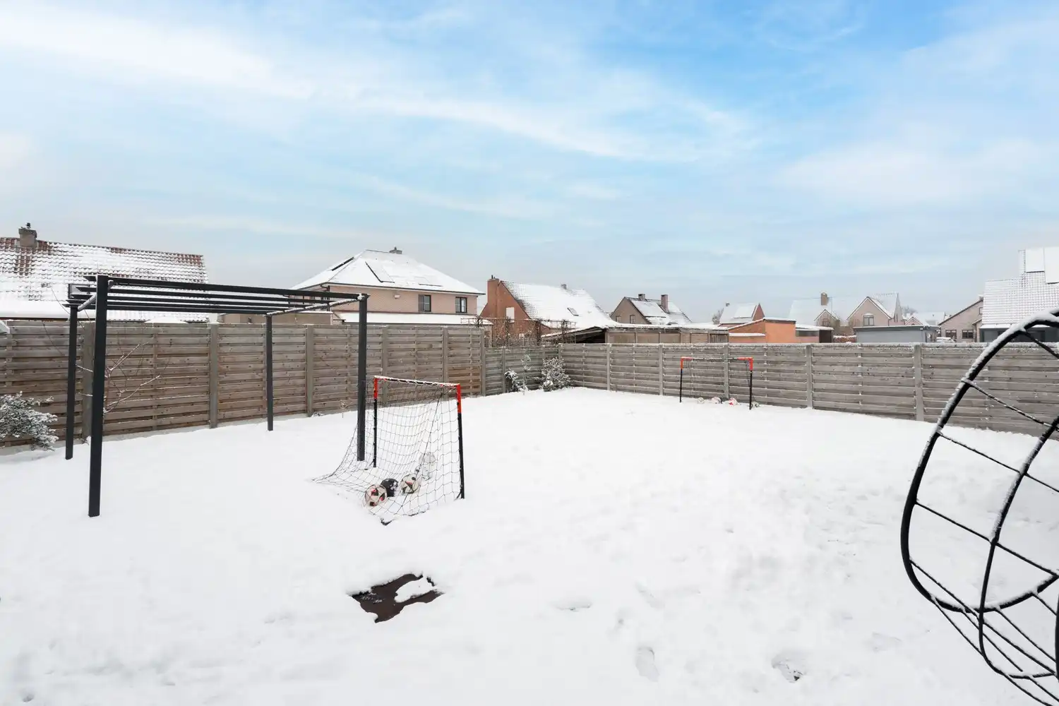 Recente, energiezuinige 3 SLK woning in een kindvriendelijke buurt op een mooi perceel foto 36