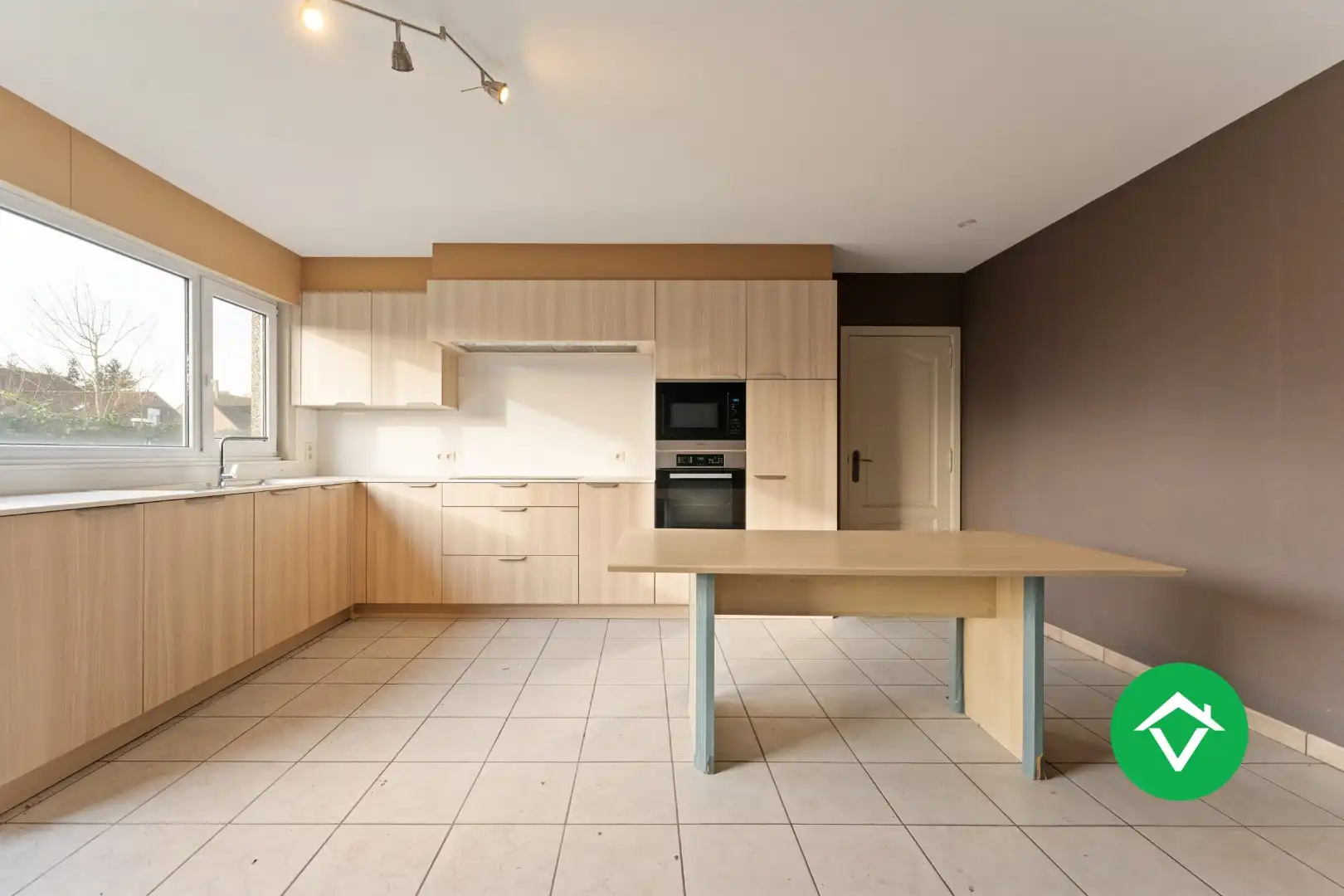 Bedrijfsgebouw met woonst te Ichtegem foto 21