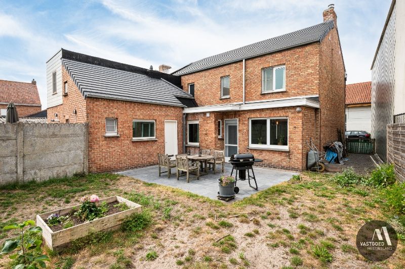 Ruime woning met 3 slaapkamers foto 20