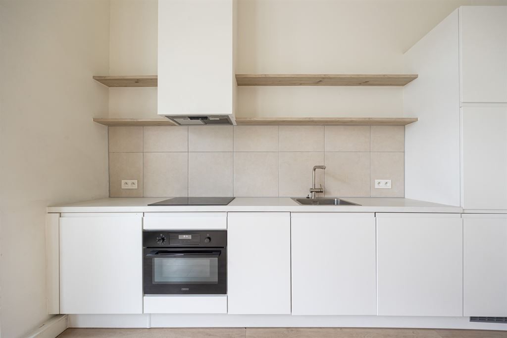 Lichtrijk appartement op het bruisende Zuid foto 3