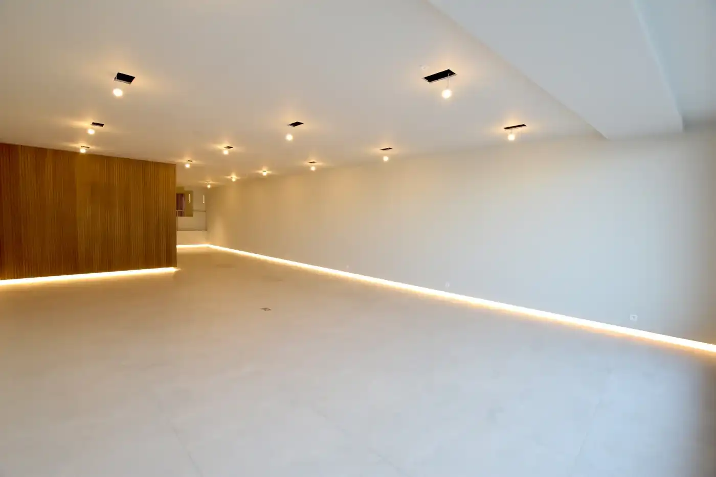 Uitzonderlijk handelspand is één van de meest prestigieuze residenties van het Zoute "One Carlton" foto 6
