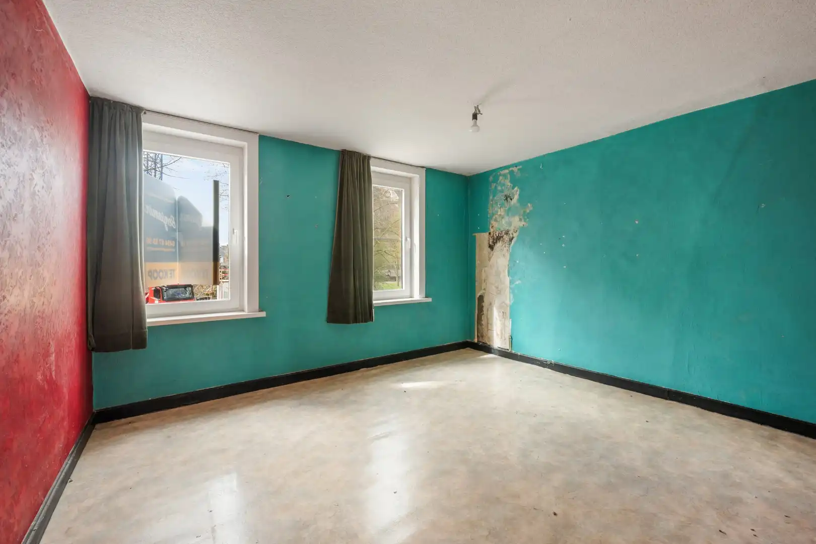 Woning met 3 slaapkamers, zolder, garage en tuin met uitweg in Dadizele-centrum foto 12