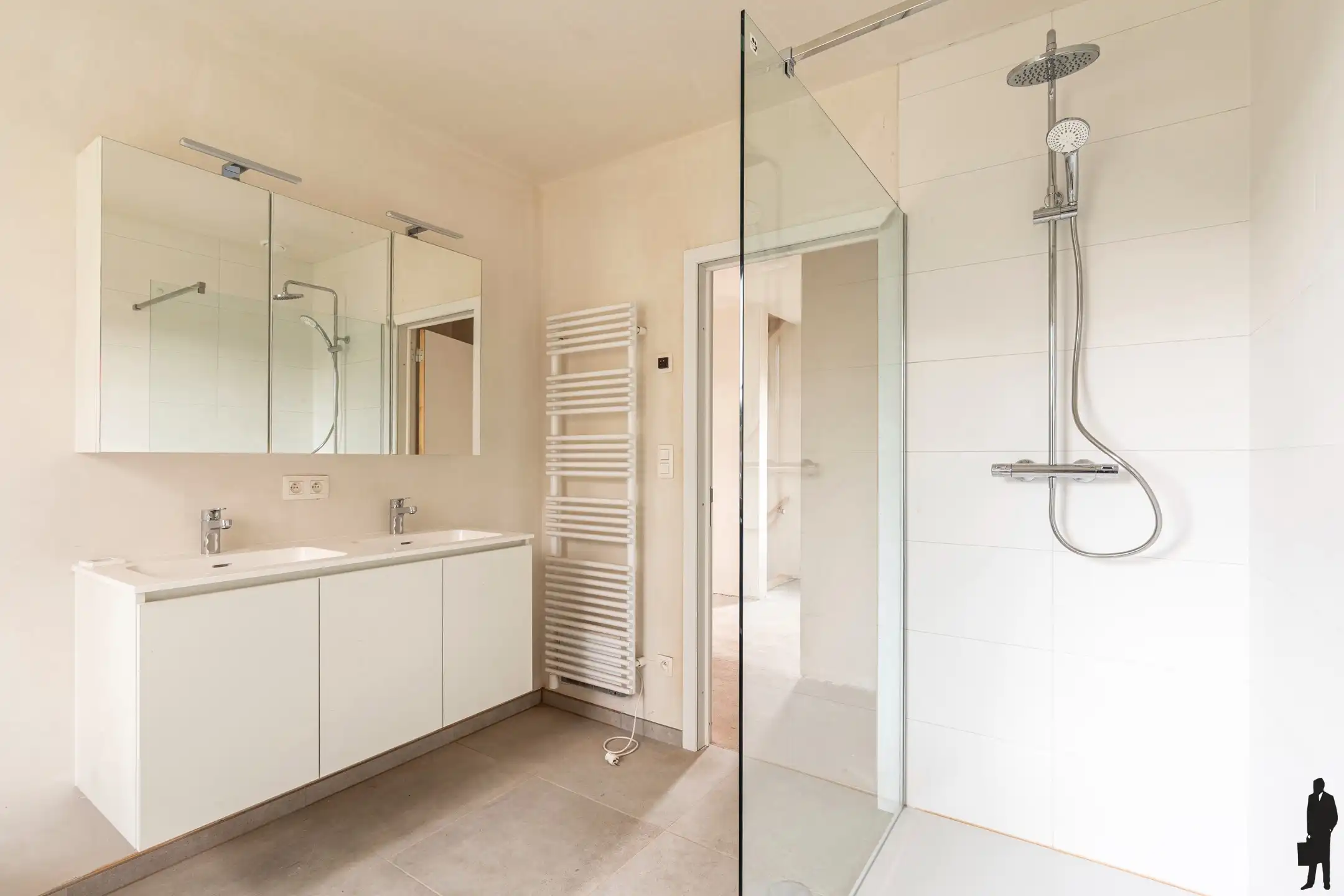 Nieuwbouwwoning met 3 slpk. en riante zolder nabij groen foto 9