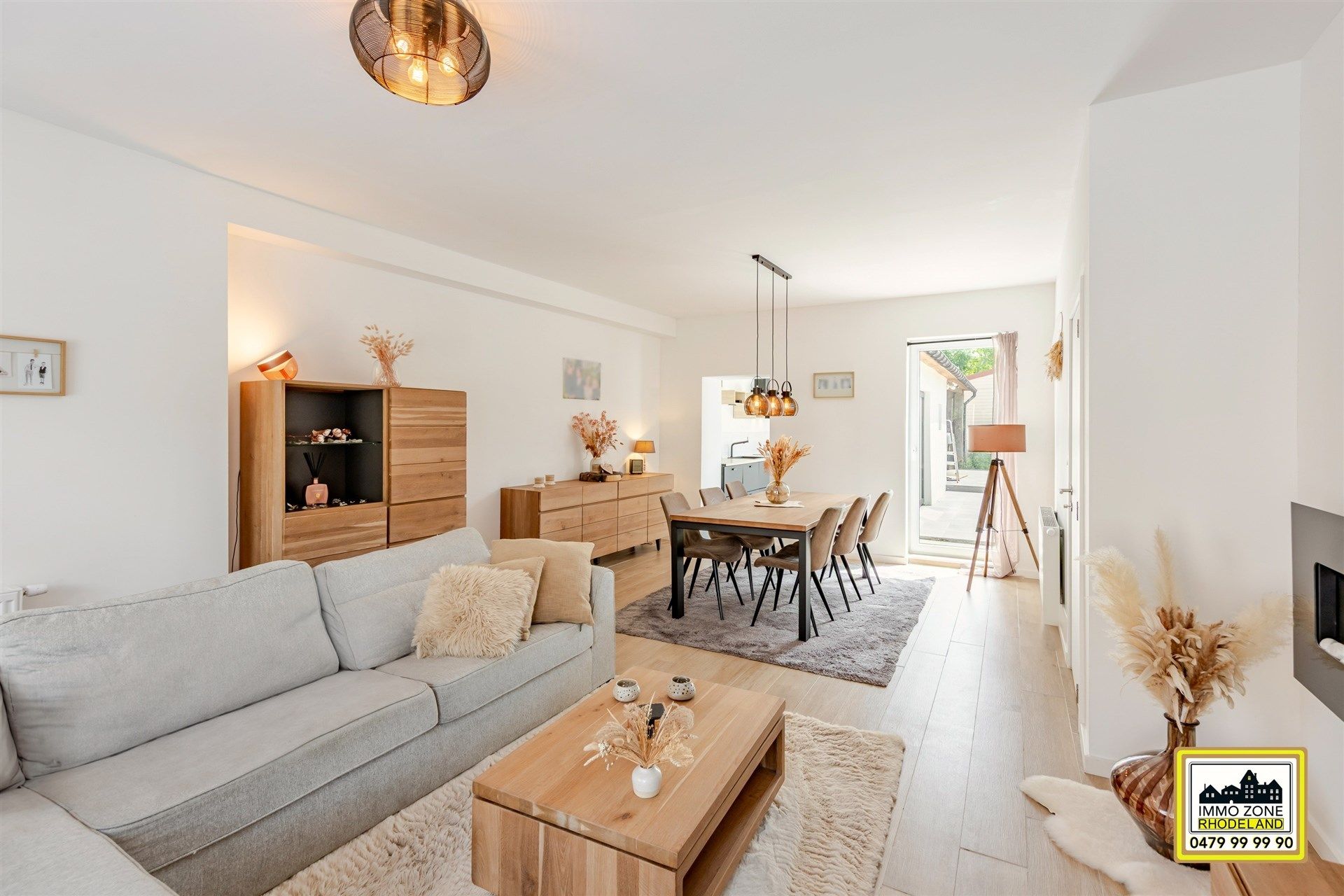 Prachtige woning met 3 slpks, 2 bdks en zonnige tuin foto 4