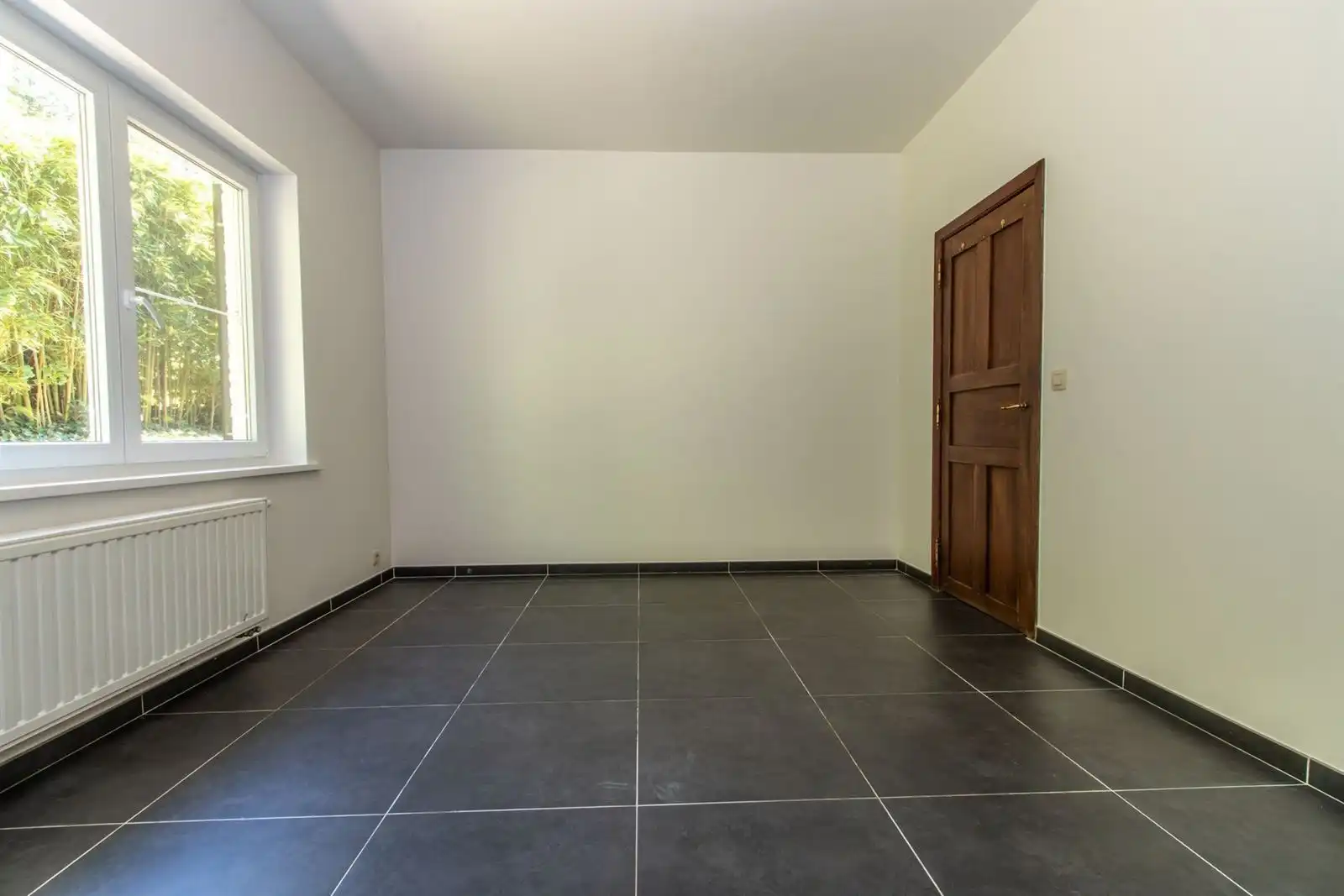 Villa (bungalow) met 3 slaapkamers, garage en prachtige tuin/uitzicht foto 13