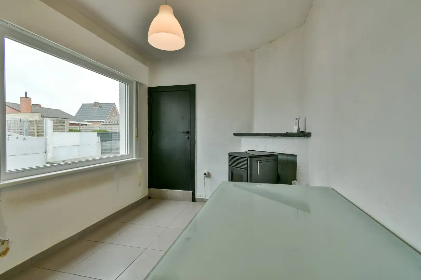 Knusse woning nabij het centrum van Torhout! foto 5