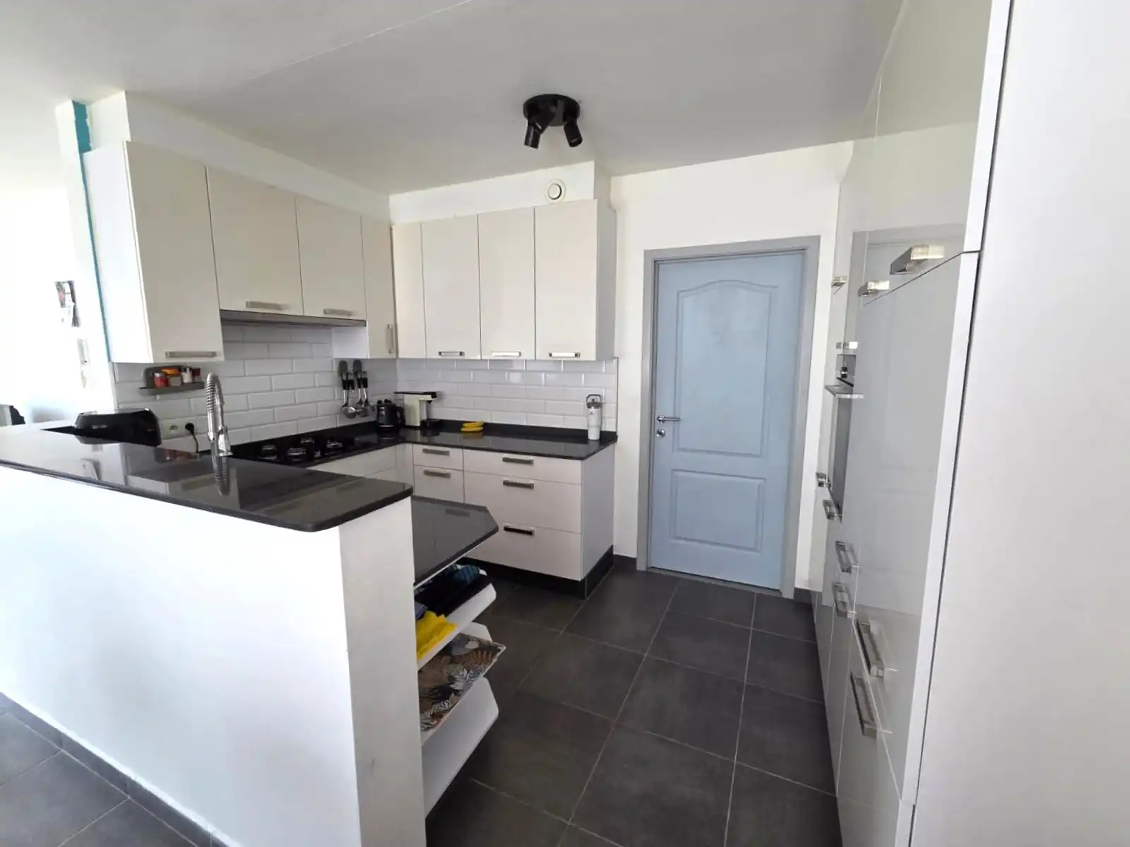 WSB-immo: Instapklaar 3-slaapkamer appartement op toplocatie! foto 5
