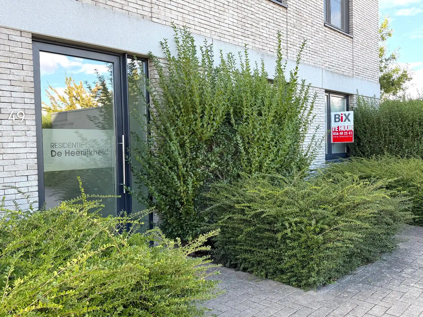 Prachtig appartement met private tuin aan de Lauwse Leieboorden! foto 23