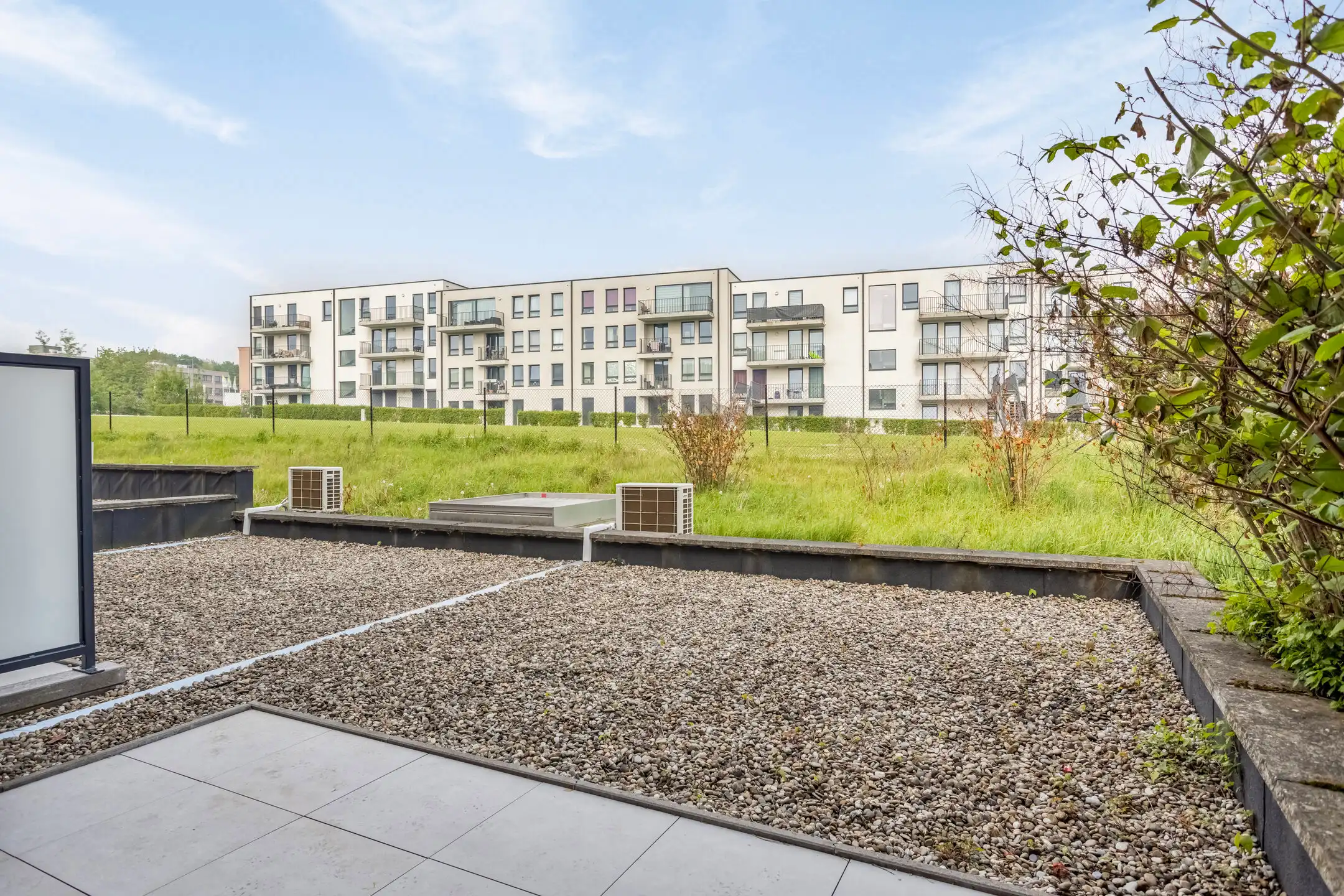 Gelijkvloers nieuwbouwappartement met tuin foto 11